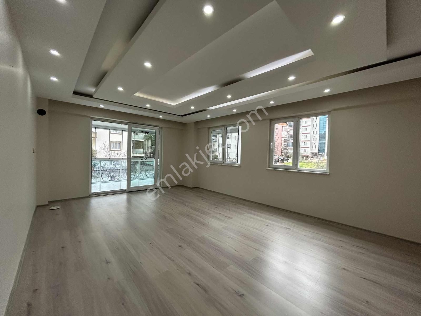 Adalet Mahallesin'de 170 M2 3+1 Ebeveyn Banyolu Kiralık Daire - Görsel 12