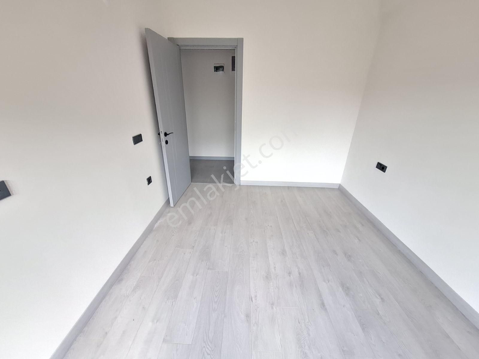 Kuşadası Deĝìrmendere Mahallesìnde Sıfır Doĝalgazlı 1+1 Daìre - Görsel 8