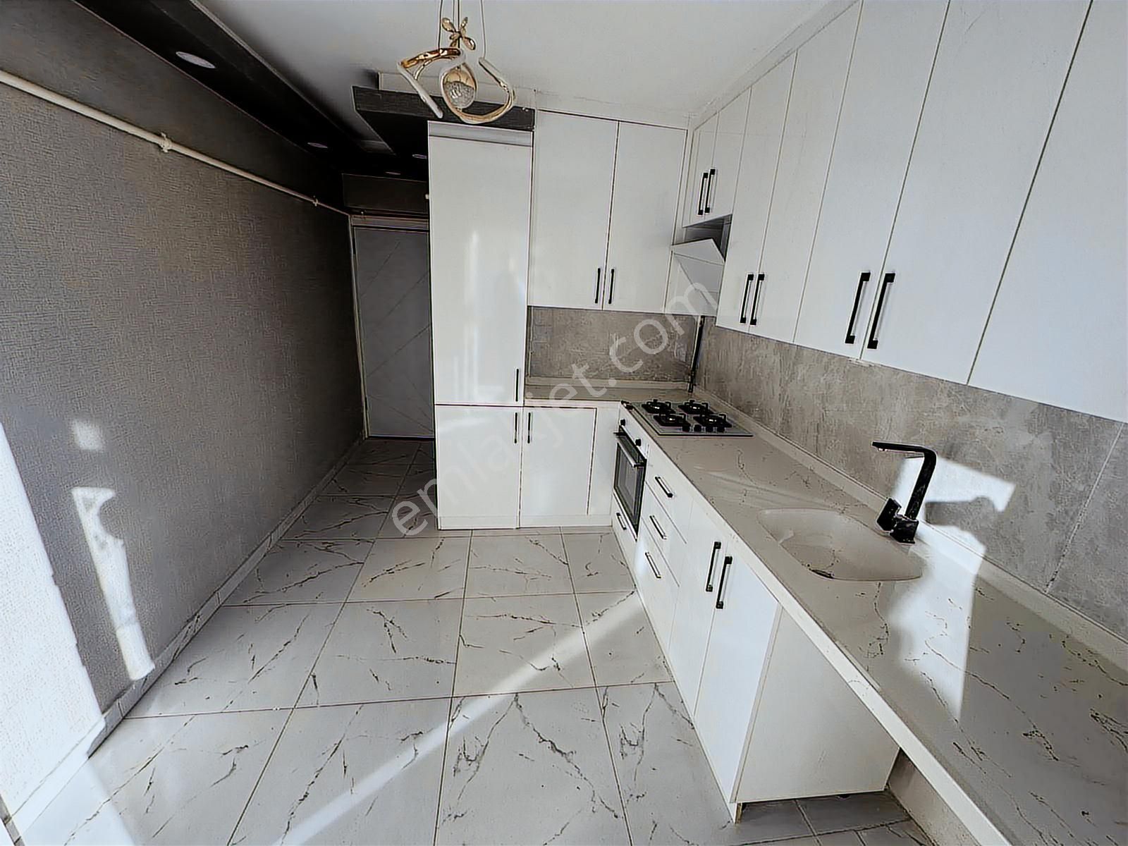 Adres'ten_plevnede_yeşilova_yakını_ön_cephe_full+full_yapılı_3+1 - Görsel 21