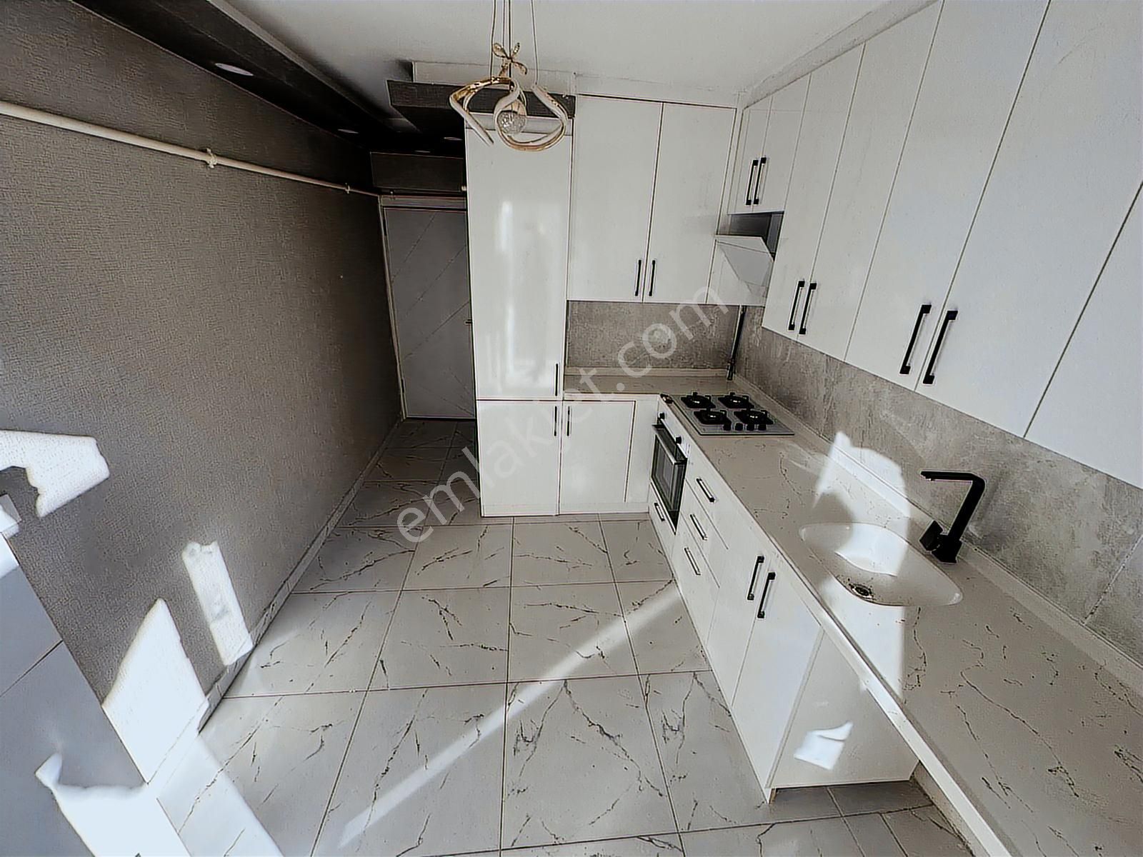 Adres'ten_plevnede_yeşilova_yakını_ön_cephe_full+full_yapılı_3+1 - Görsel 8