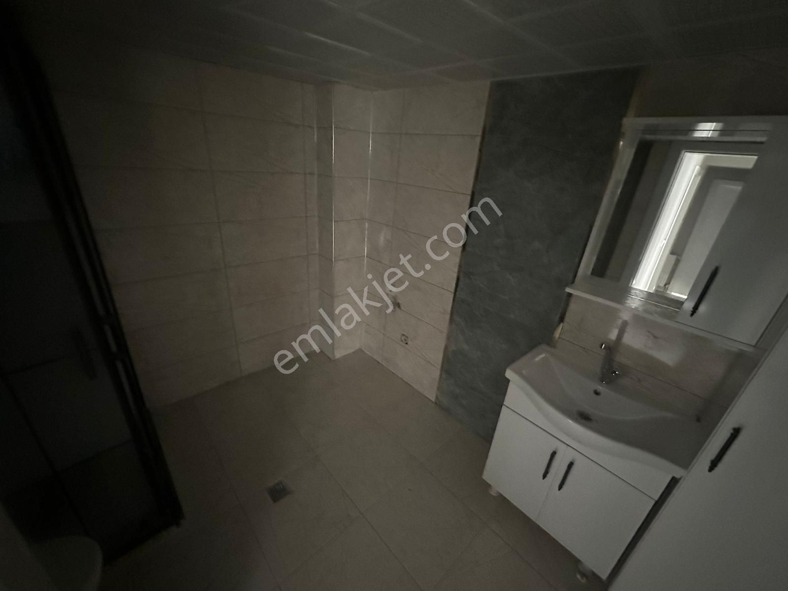 Adres'ten_plevnede_yeşilova_yakını_ön_cephe_full+full_yapılı_3+1 - Görsel 18