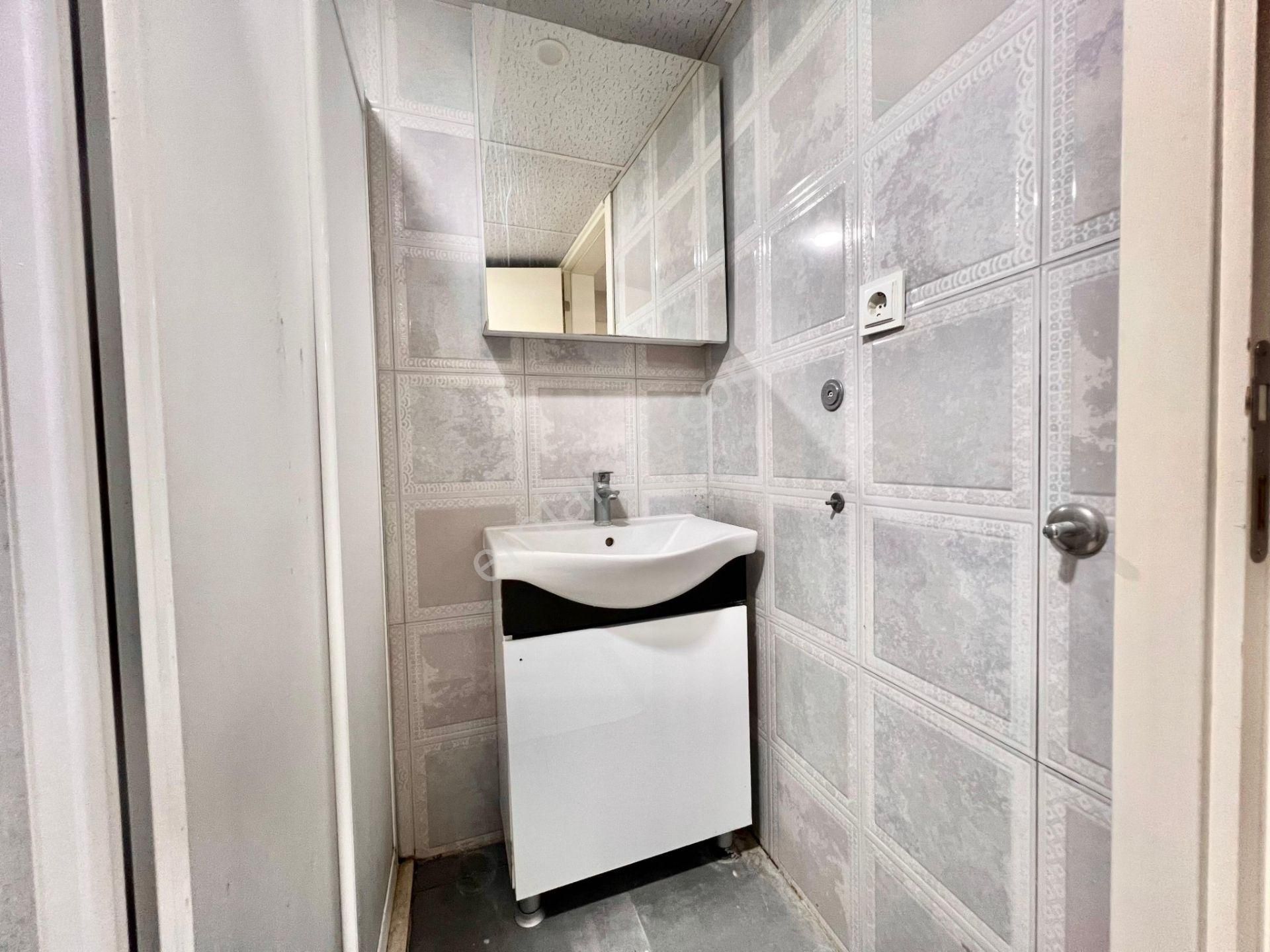 Hacıkaplanlar Mahallesinde Satılık 2+0 Eşyalı Apart A140 - Görsel 8