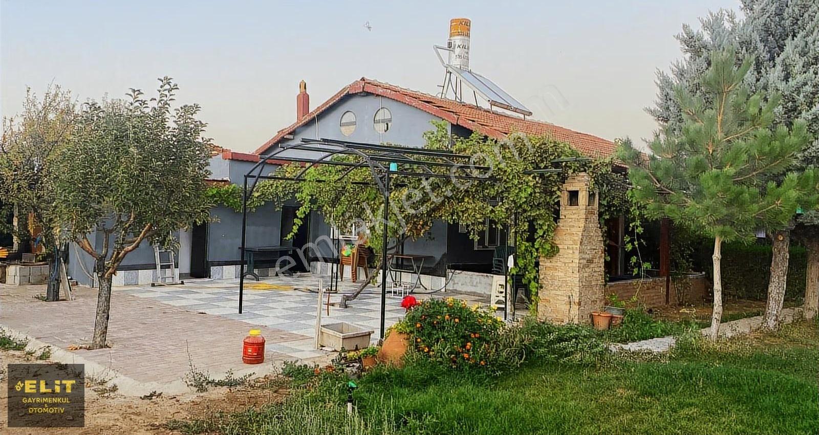 Öz Elitden Selçuklu Çaltıda Arsa Ve 2+1 Bahçe Evi