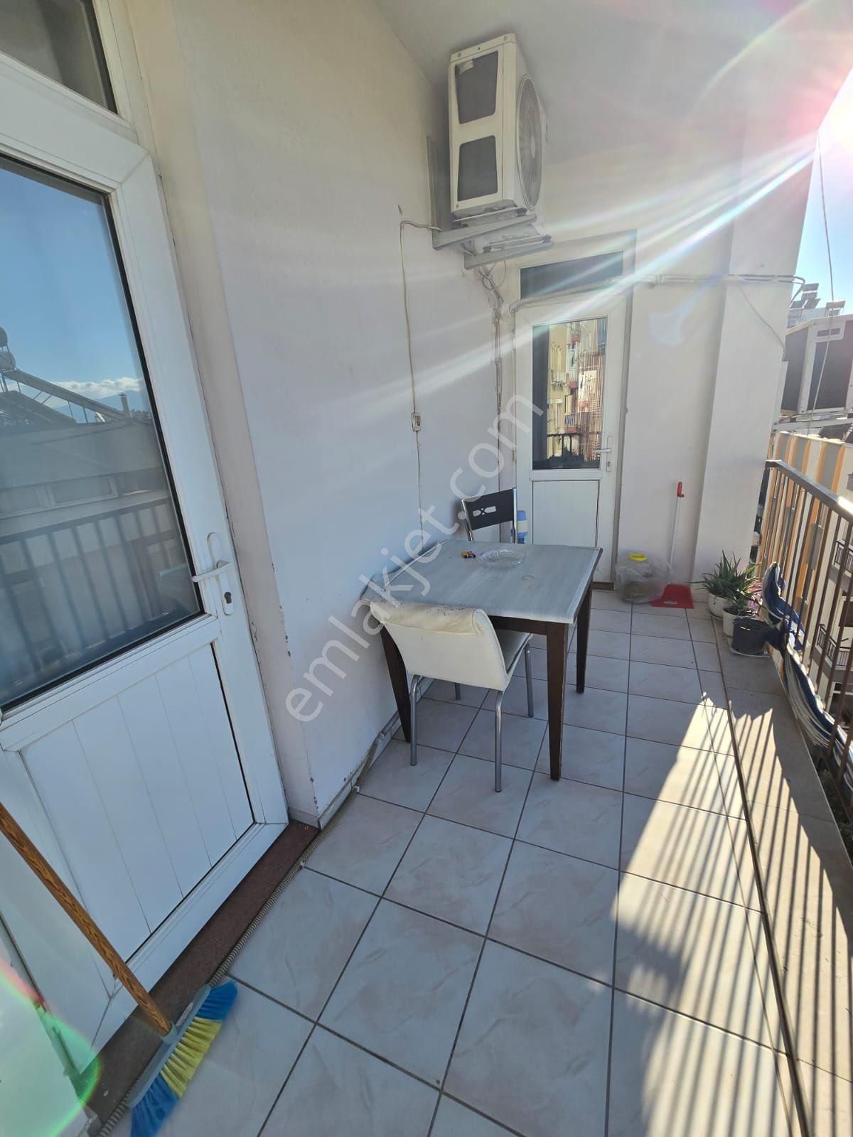 Etiler’de Asansörlü Ara Katta Çok Geniş 2+1 - Görsel 22