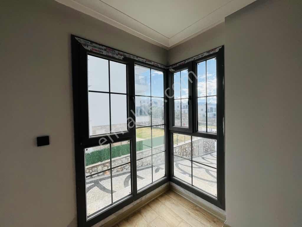 Didim Akbükte Fırsat 2+1 Geniş Daire - Görsel 15