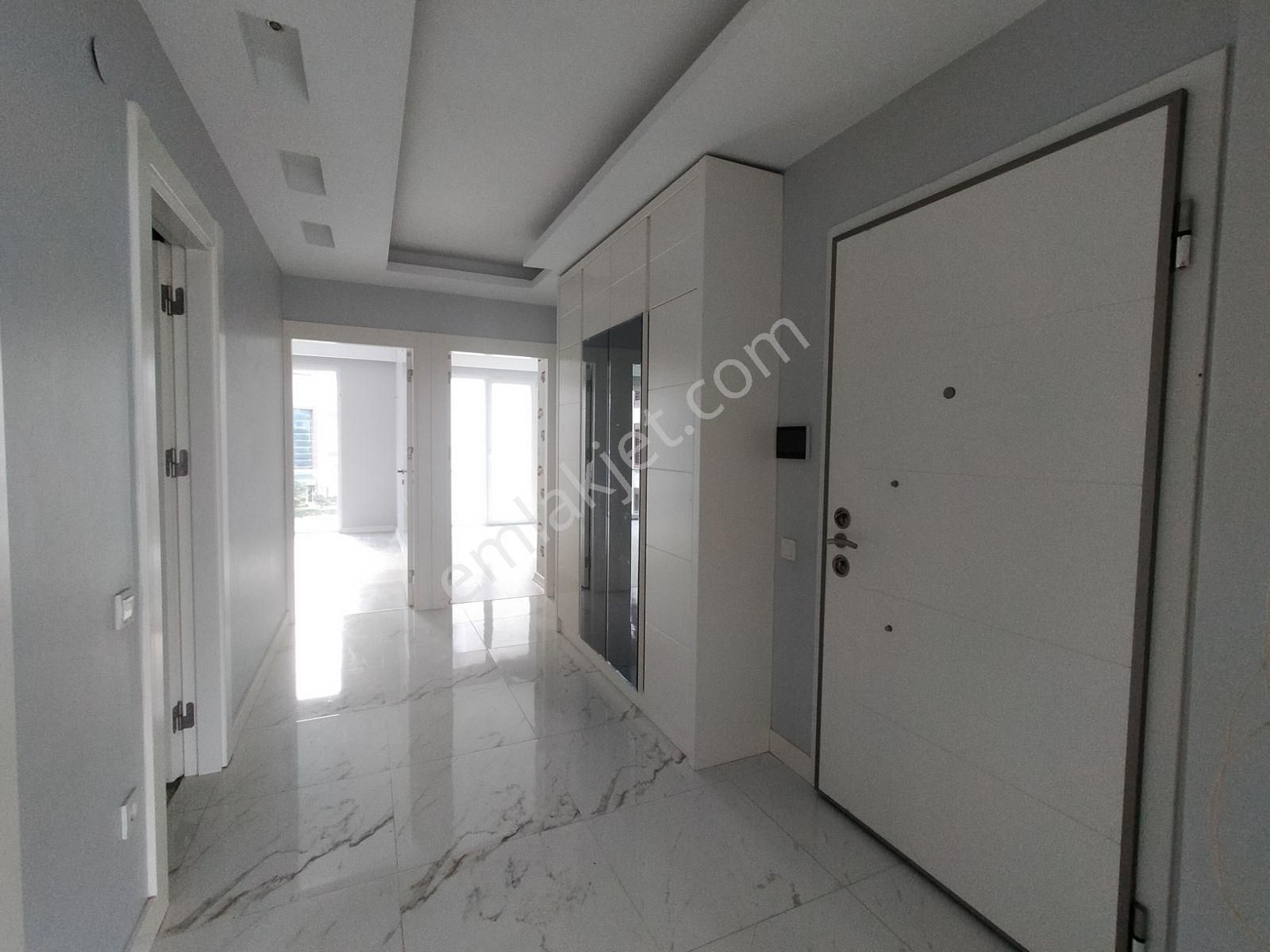 Beylikdüzü Adnan Kahveci Locca Sit. Lüks Geniş 2+1 Kiralık Daire - Görsel 4