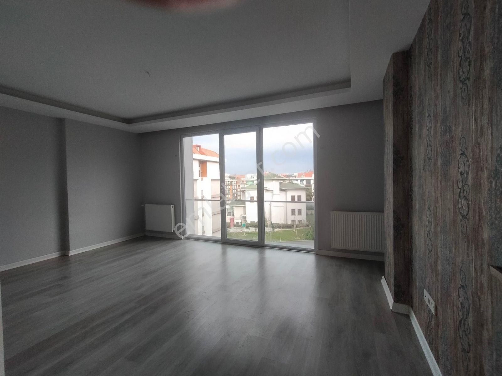 Beylikdüzü Adnan Kahveci Locca Sit. Lüks Geniş 2+1 Kiralık Daire - Görsel 2