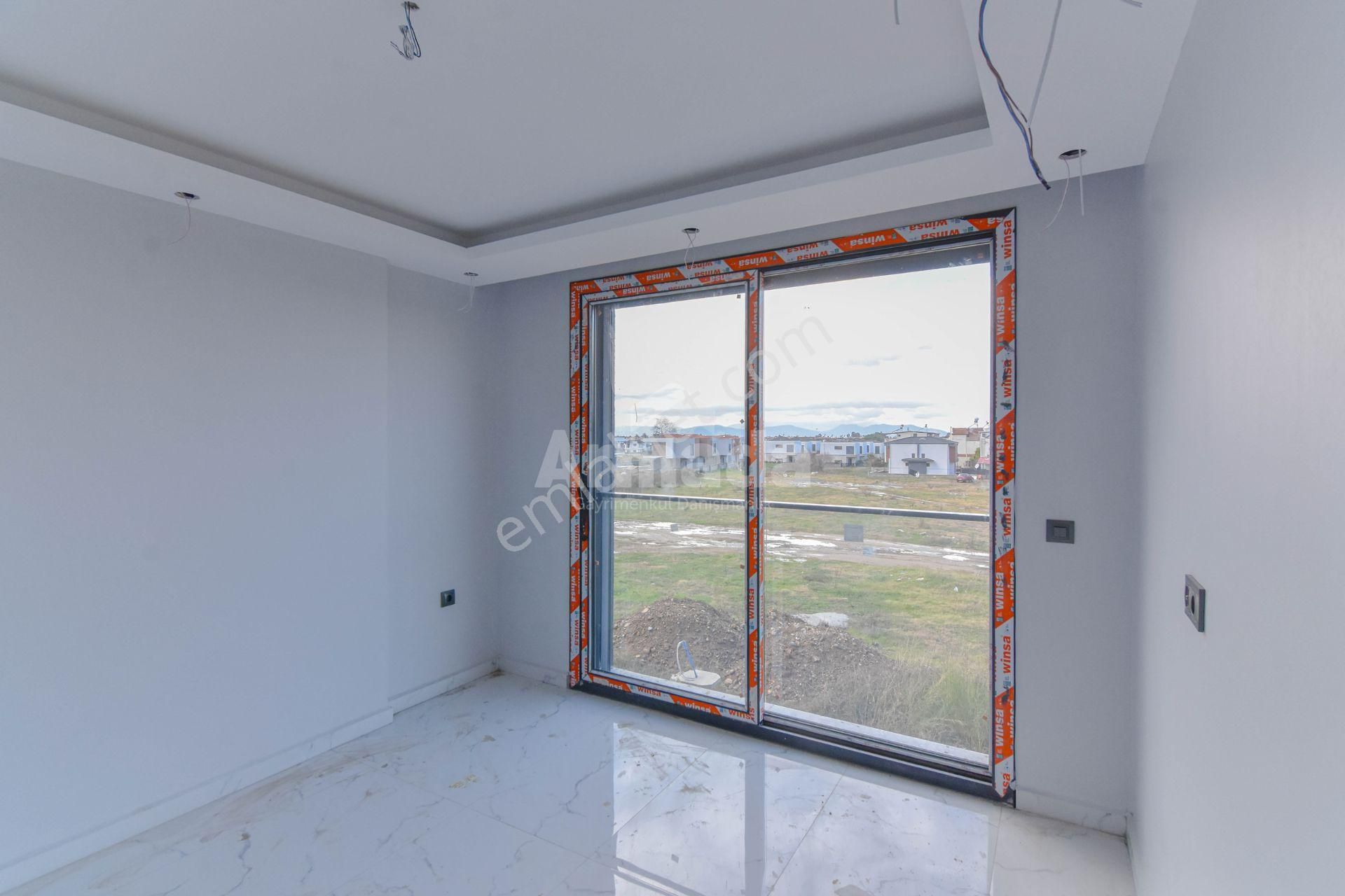 Kuşadası Davutlar'da Denize Yürüme Mesafesinde 3+1 Villa - Görsel 13