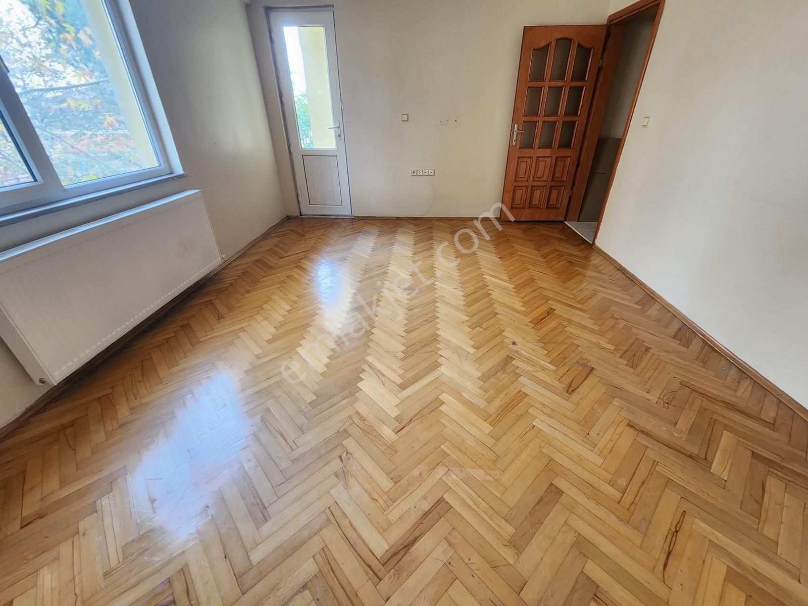 Anka'dan Kısıklı Mah. Ferah Yaşam Alanı Devasa Kiralık 3+1 Daire - Görsel 19