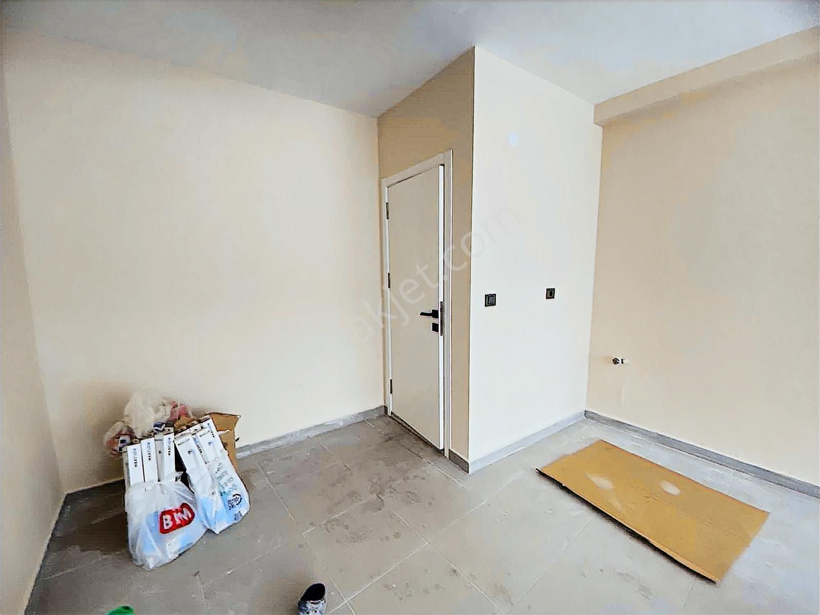 İlkadım Rasathane Mh Satılık Sıfır Dükkan - Görsel 5