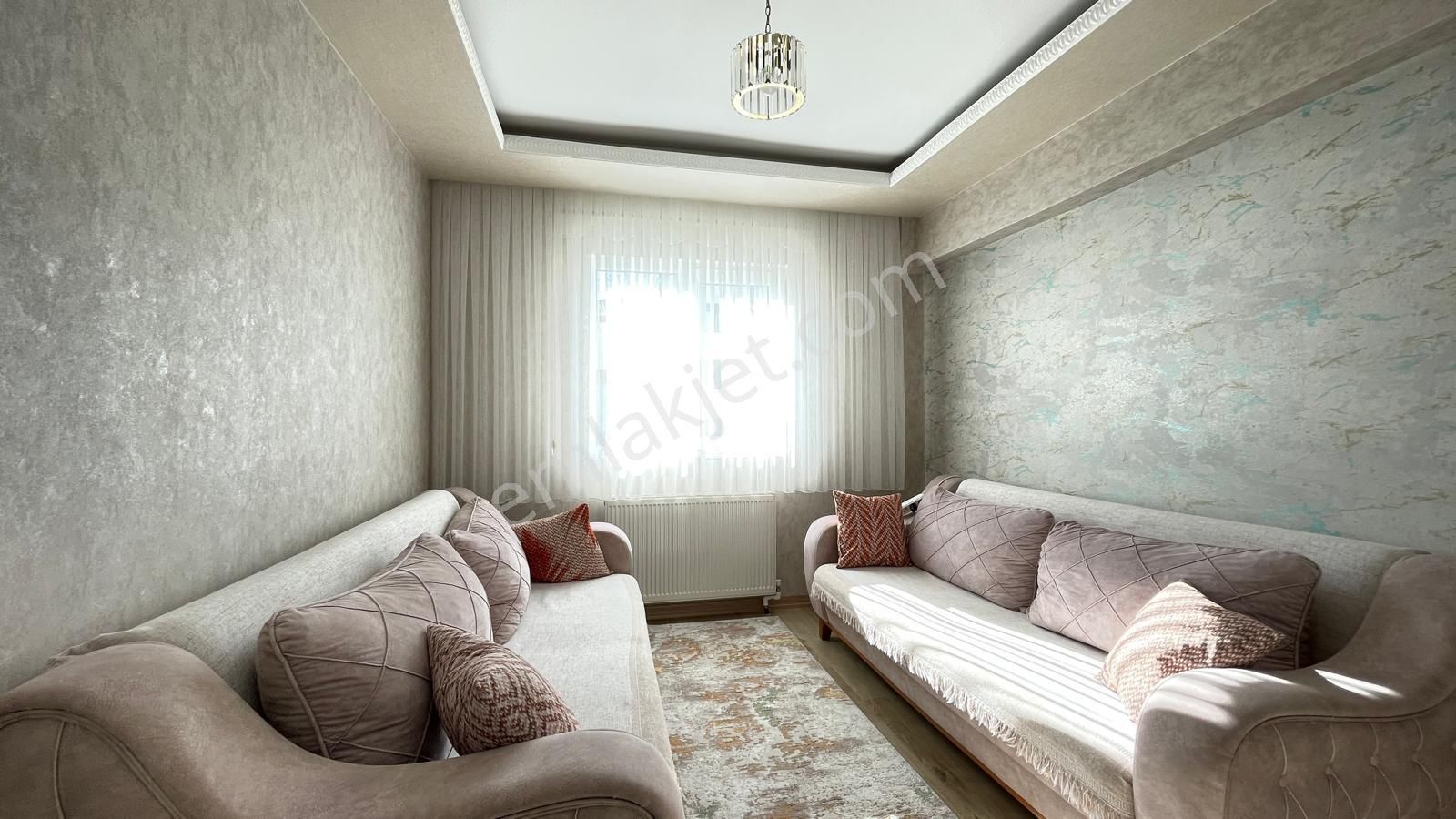 Pursaklar Saray Mehmet Zengin Emlak'tan Otoparklı 9.kat 3+1 Lüks Sitede Daire - Görsel 23