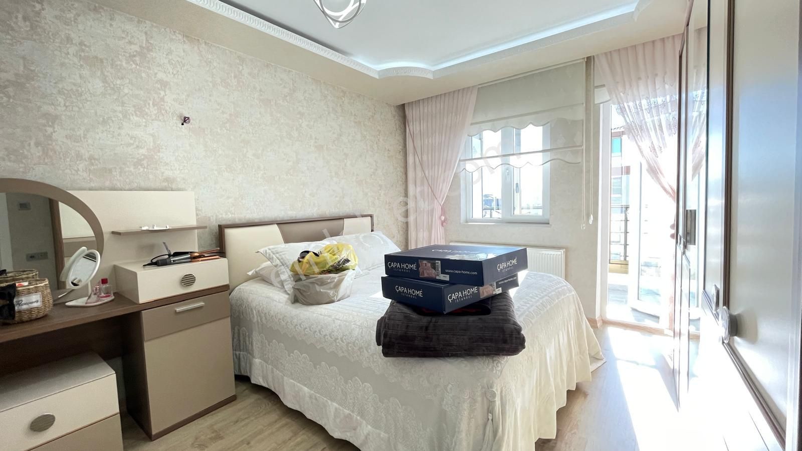 Pursaklar Saray Mehmet Zengin Emlak'tan Otoparklı 9.kat 3+1 Lüks Sitede Daire - Görsel 27