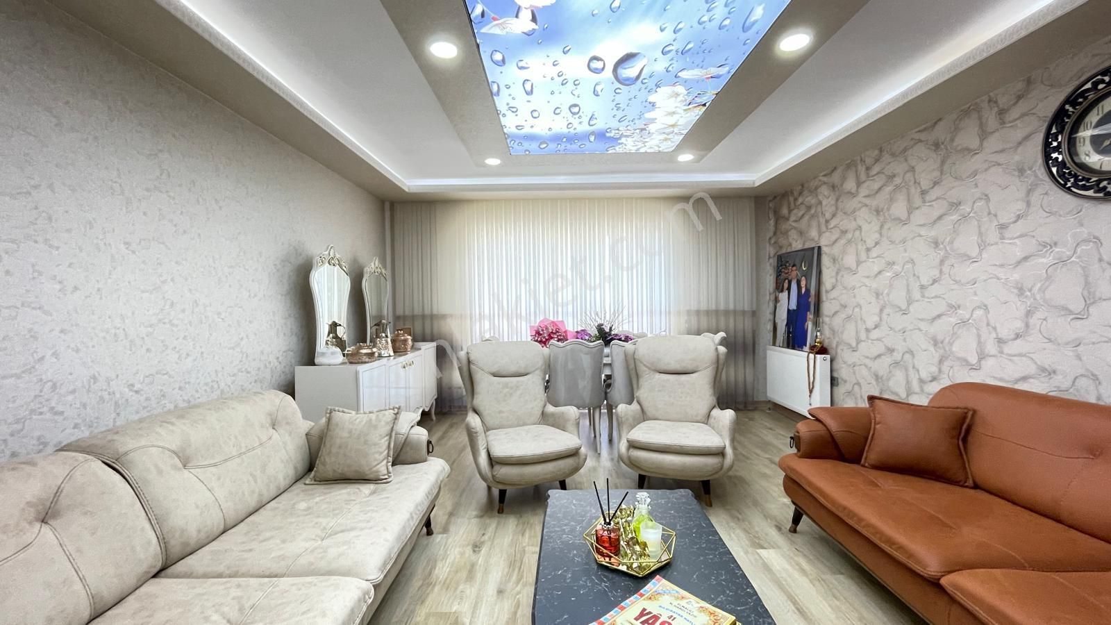 Pursaklar Saray Mehmet Zengin Emlak'tan Otoparklı 9.kat 3+1 Lüks Sitede Daire - Görsel 11