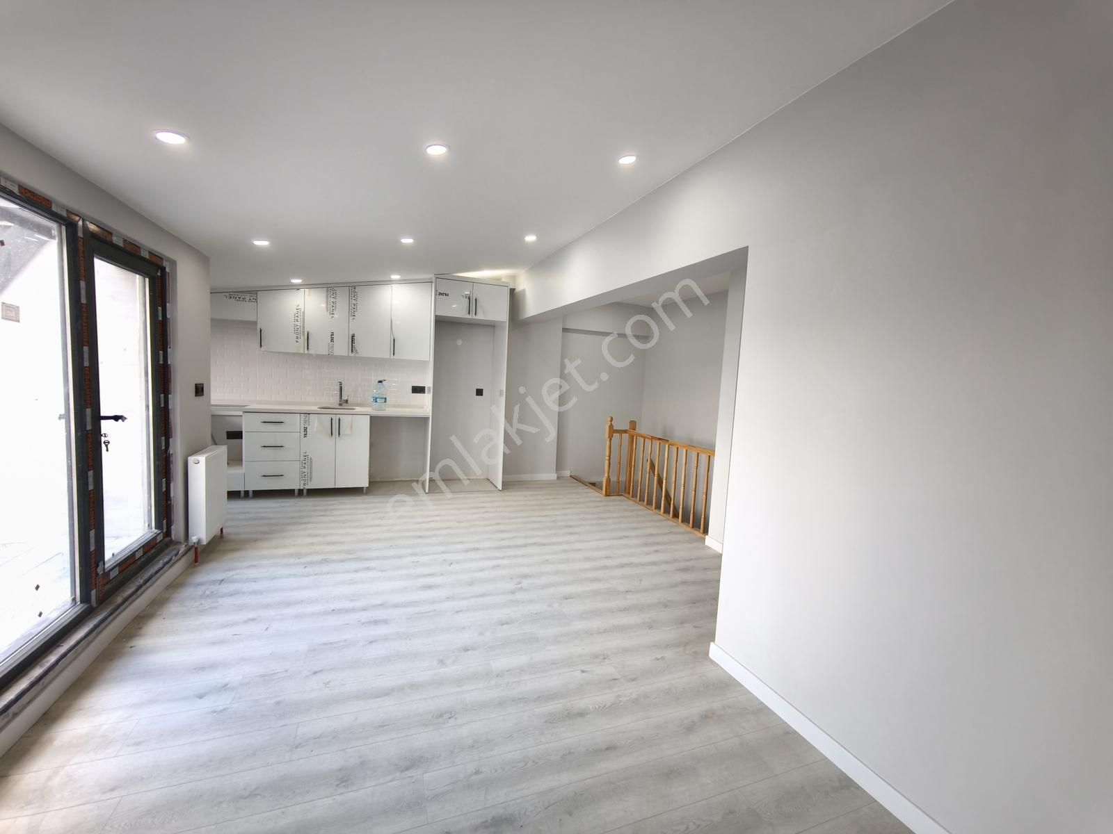 Murat Mah.kamil Caddesi Üzeri 205m² 5+2 Sıfır Dublex Daire - Görsel 35