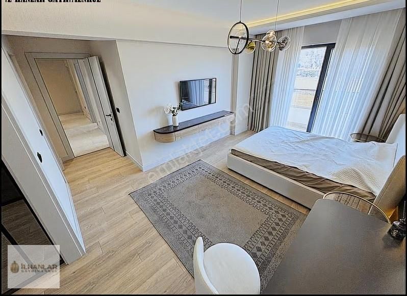 Ovacık Mahallesinde Başkent Bulvar Üzeri Katta Lüx Yapıda Satılık 4+1 - Görsel 9