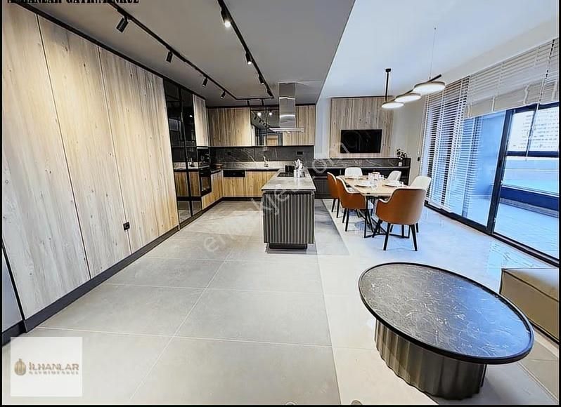 Ovacık Mahallesinde Başkent Bulvar Üzeri Katta Lüx Yapıda Satılık 4+1 - Görsel 2