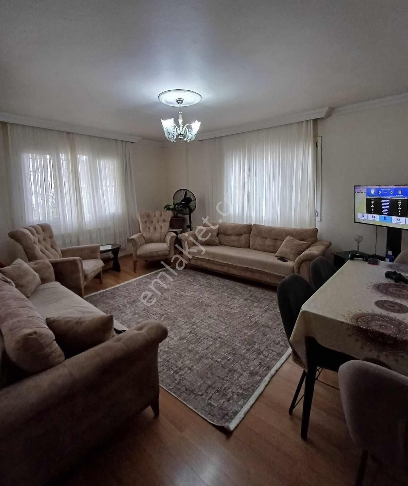 Türker Emlak | Hastane Yakını 3+1 140m2 Doğalgazlı Arakat Daire - Görsel 10