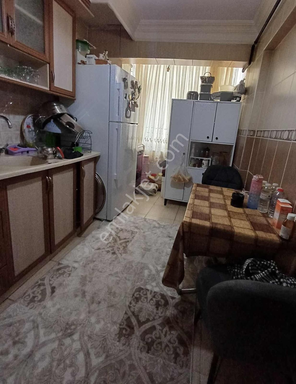 Türker Emlak | Hastane Yakını 3+1 140m2 Doğalgazlı Arakat Daire - Görsel 12