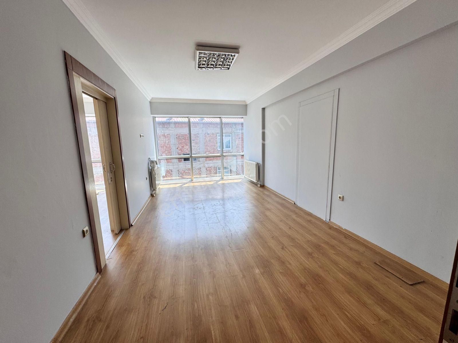 E.g.a Gayrimenkul Yeni Mah. Cadde Üzeri Kiralık 210m2 - Görsel 5