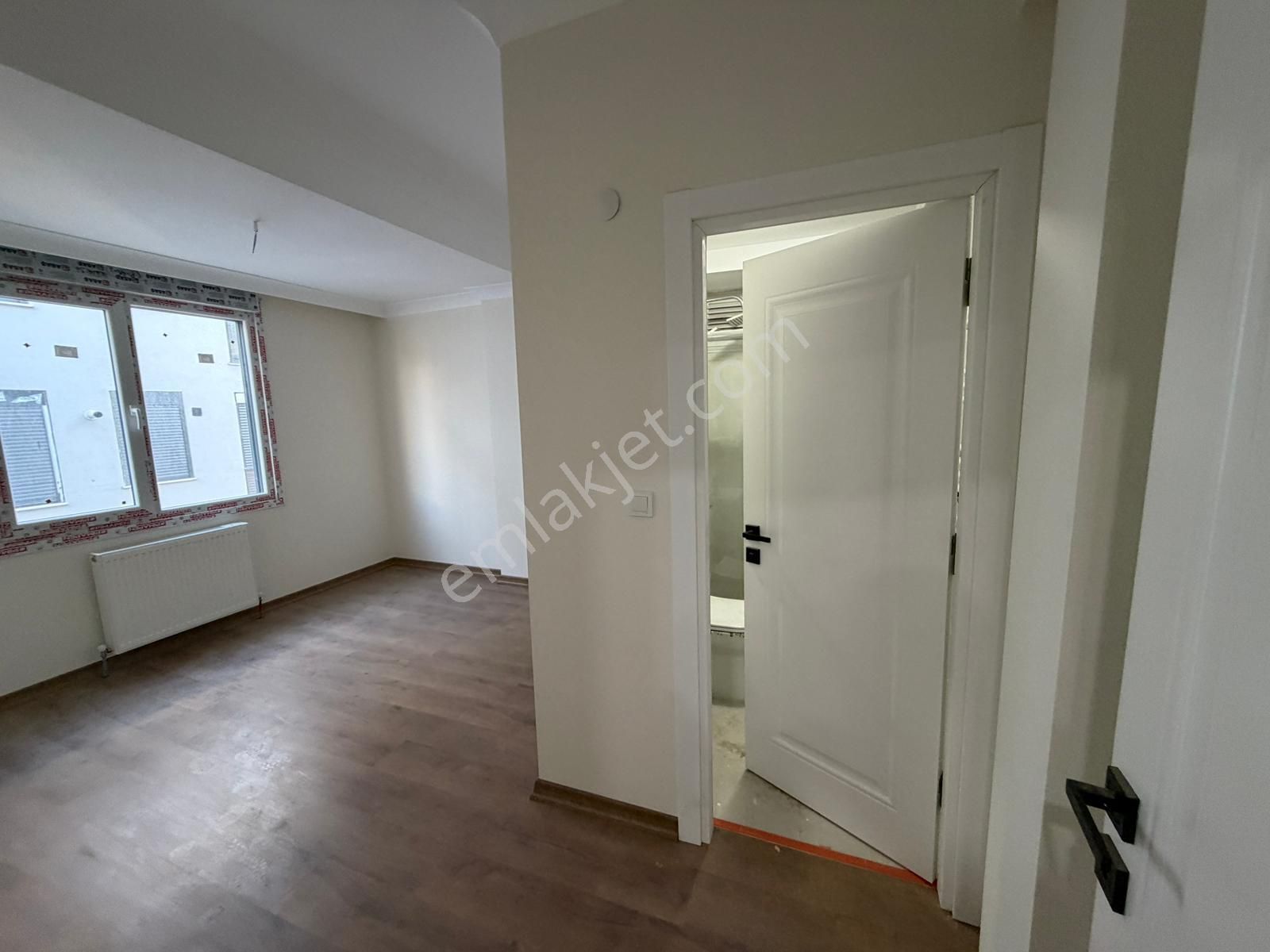 Bahçelievler Merkez Mh. Sıfır Oturuma Hazır Kapalı Otoparklı 2+1 Lüks Asansörlü - Görsel 14