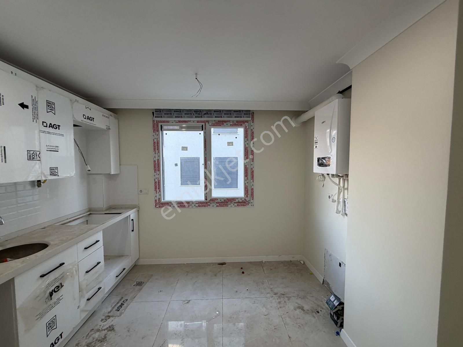 Bahçelievler Merkez Mh. Sıfır Oturuma Hazır Kapalı Otoparklı 2+1 Lüks Asansörlü - Görsel 8