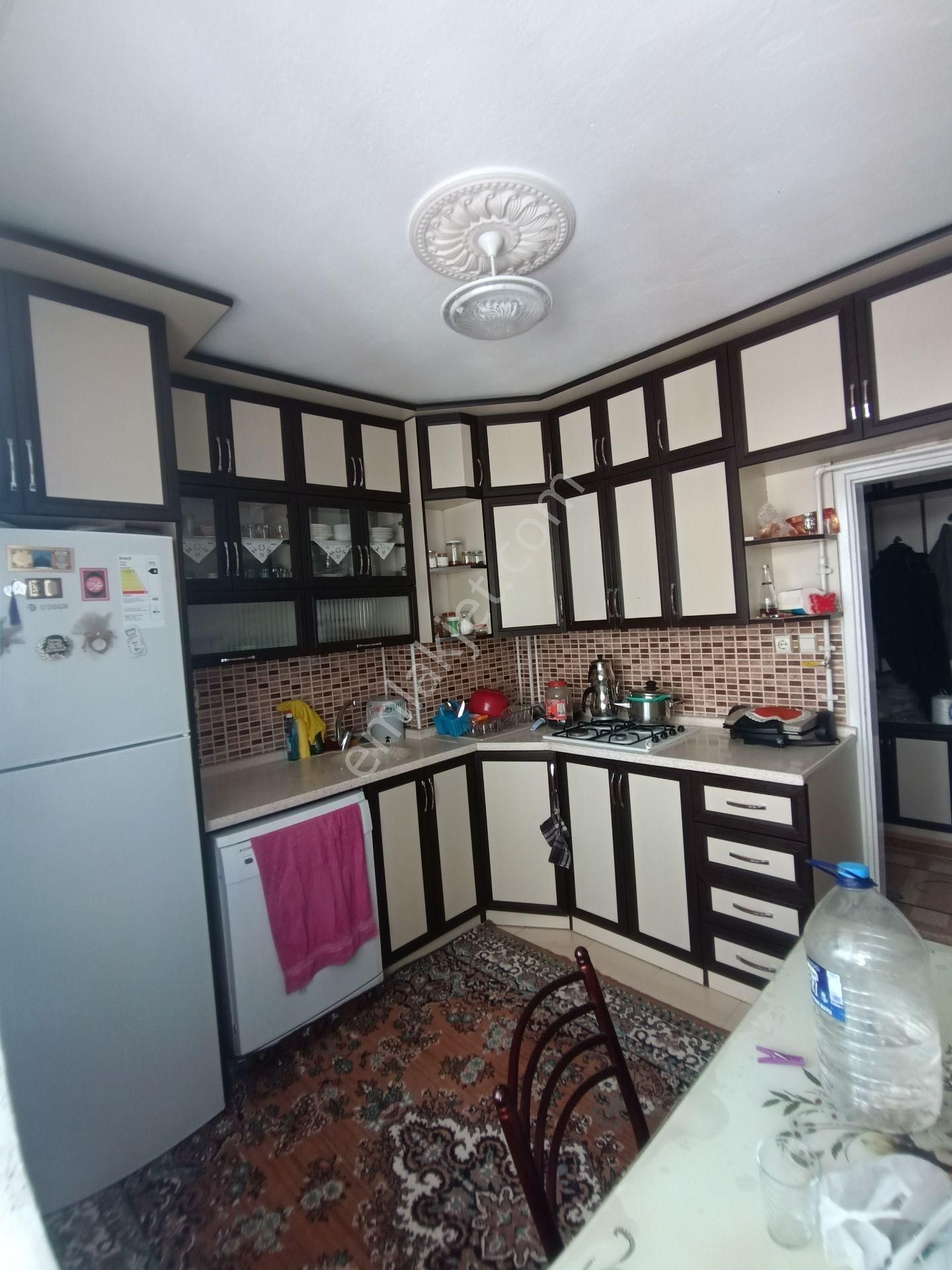 Uca'dan Altunkalem Mahallesi 3+1 Satılık Daire.! - Görsel 16