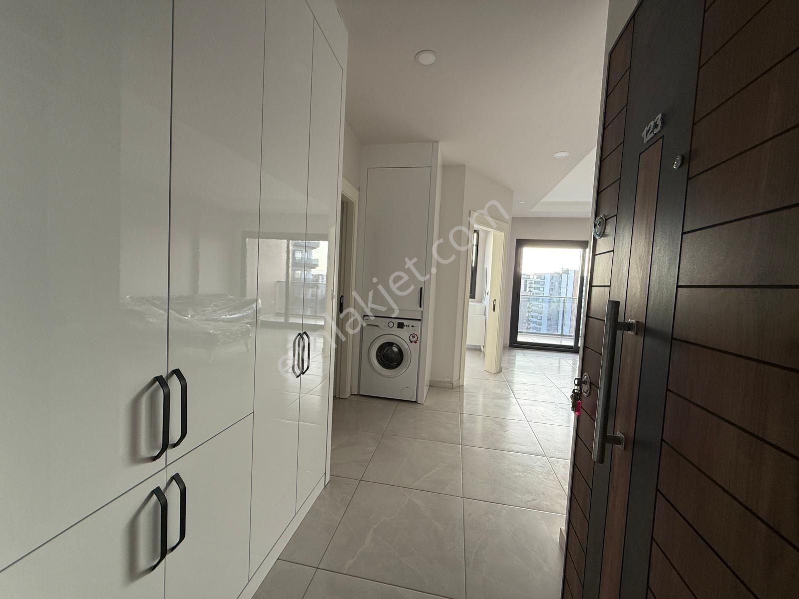 Thor'dan Kiralık Kargıpınarı Liparis Kremlin Eşyalı 1+1 Daire - Görsel 15
