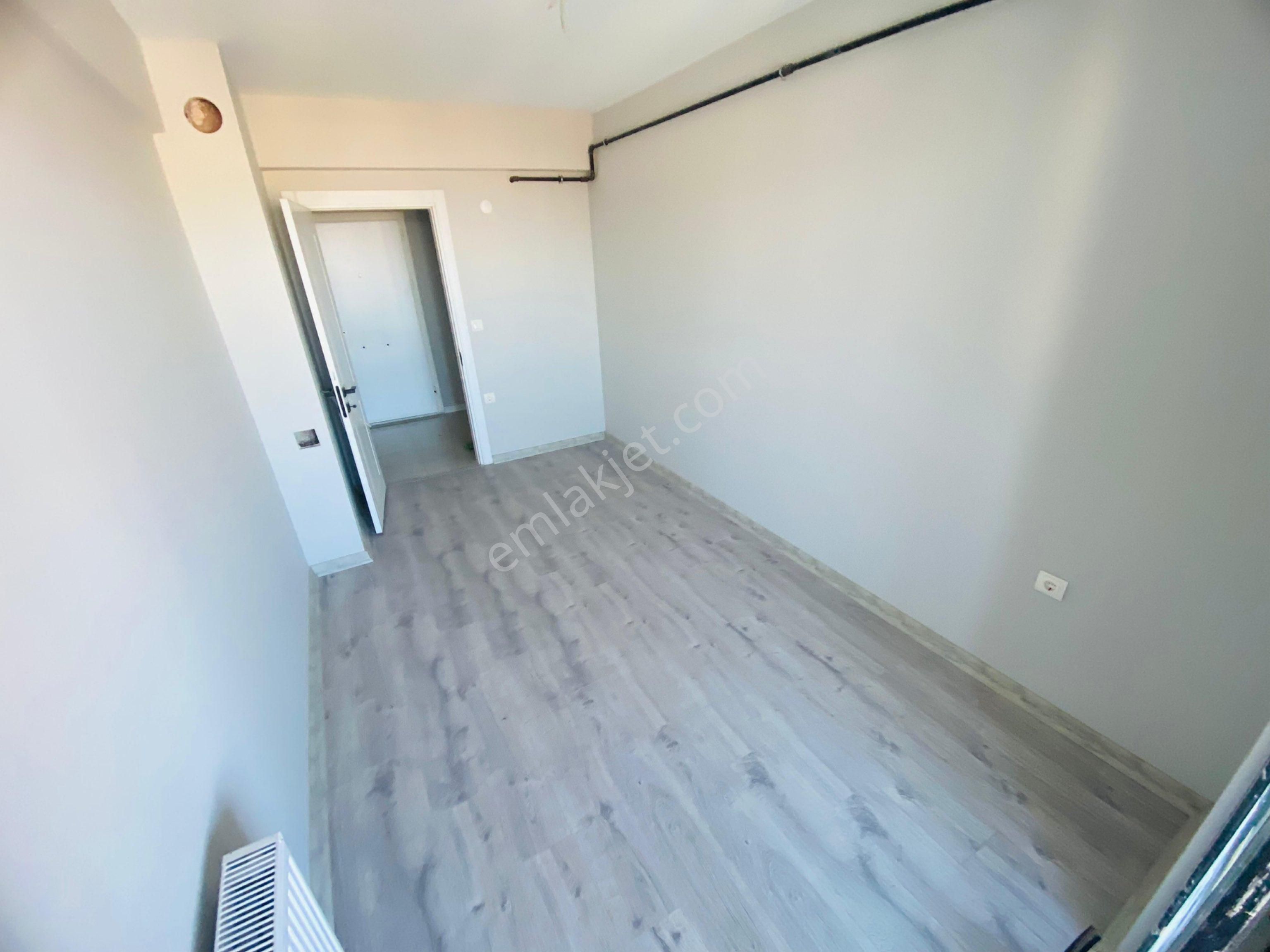 Furkan Emlaktan İlyasköy Mh. 2+1 4.kat 105m2 Deniz Manz. Caddeye Cephe Sıfır Fırsat Daire - Görsel 11