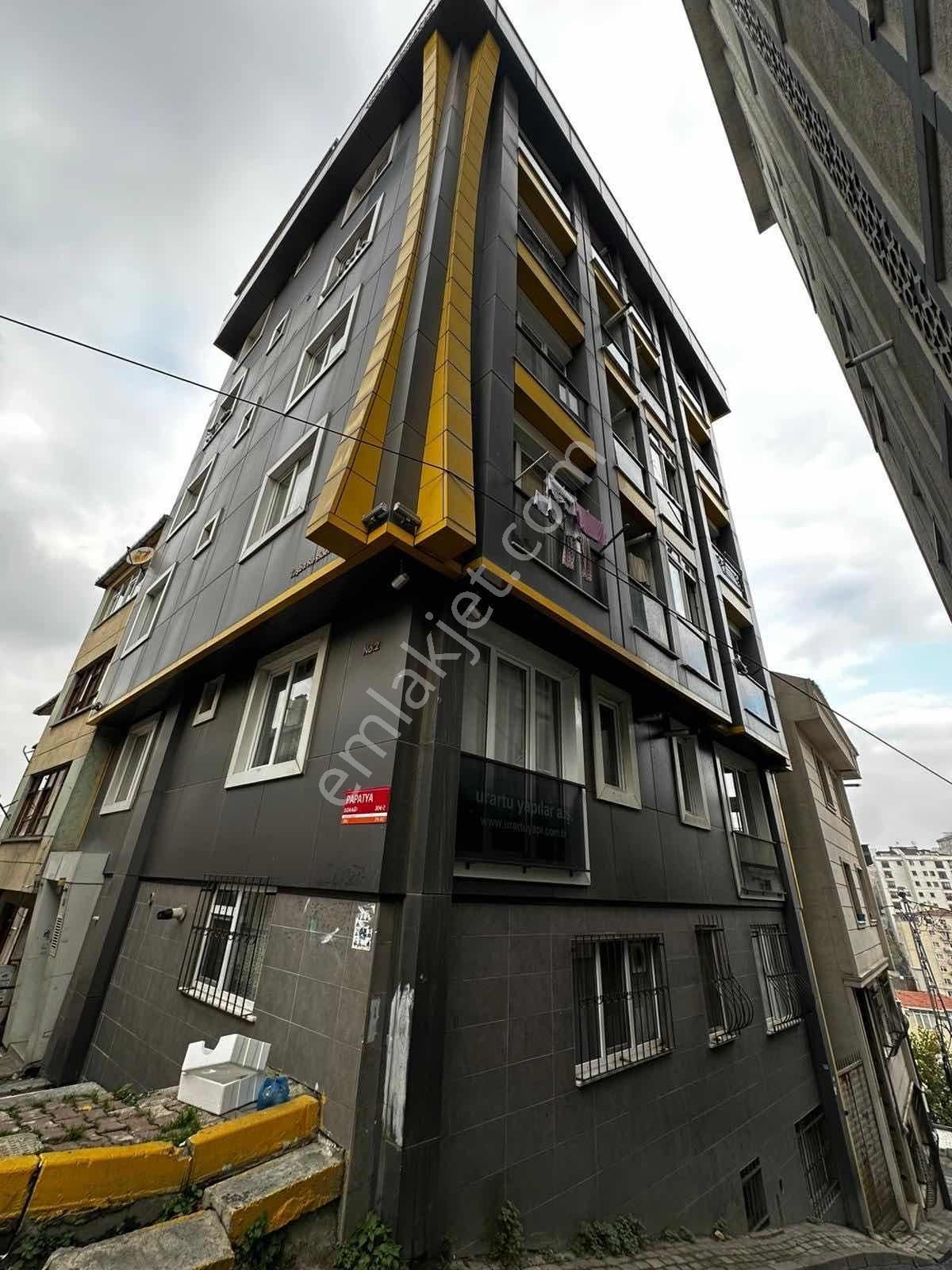 Tuncaydan Metro Metrobüse 10 Dk Mesafede 2+1 Ful Eşyalı Daire - Görsel 24