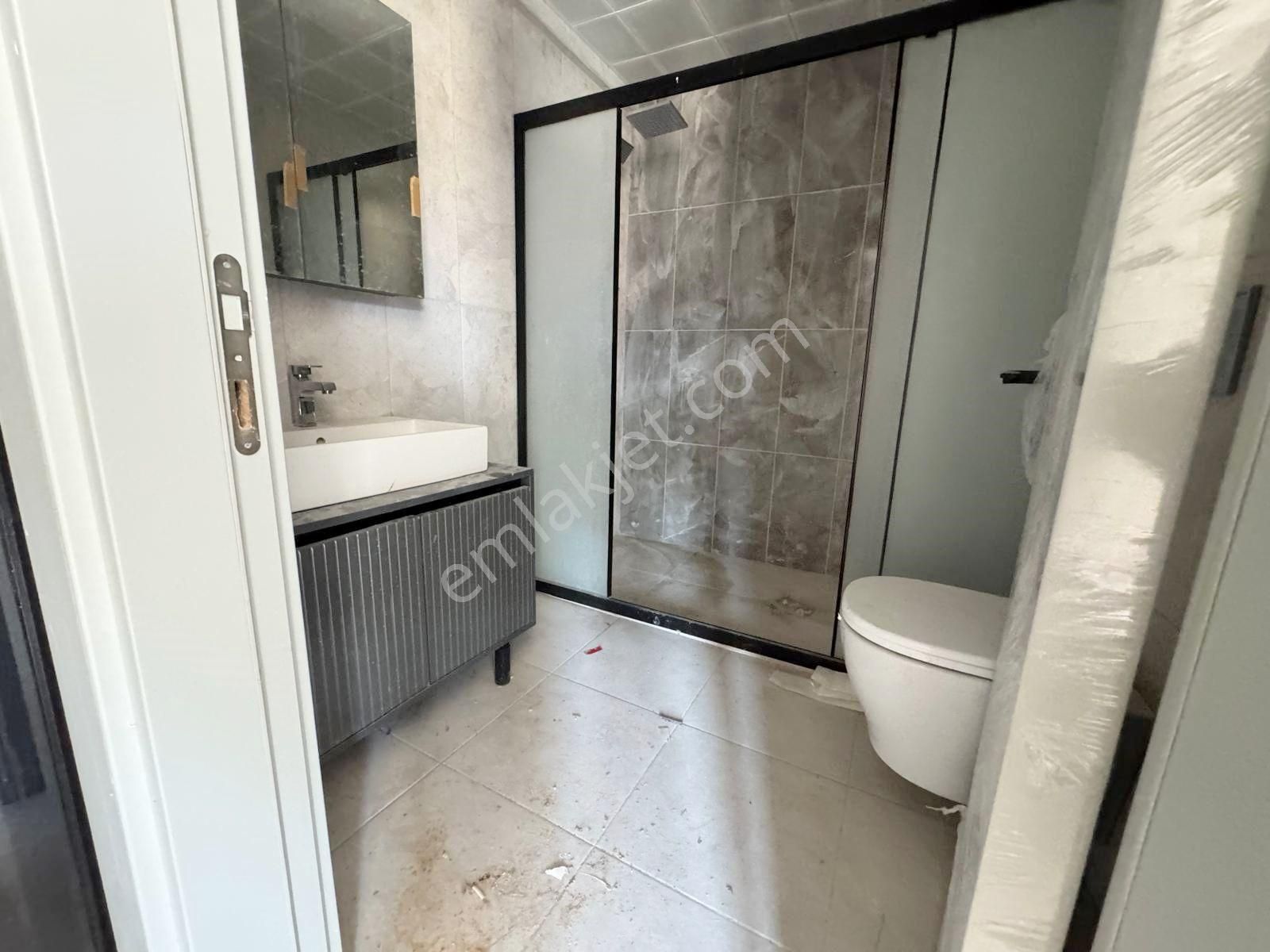 Ovacık Mahallesinde Bulvar Paraleli Katta Lüx Yapıda Satılık 4+1 - Görsel 29