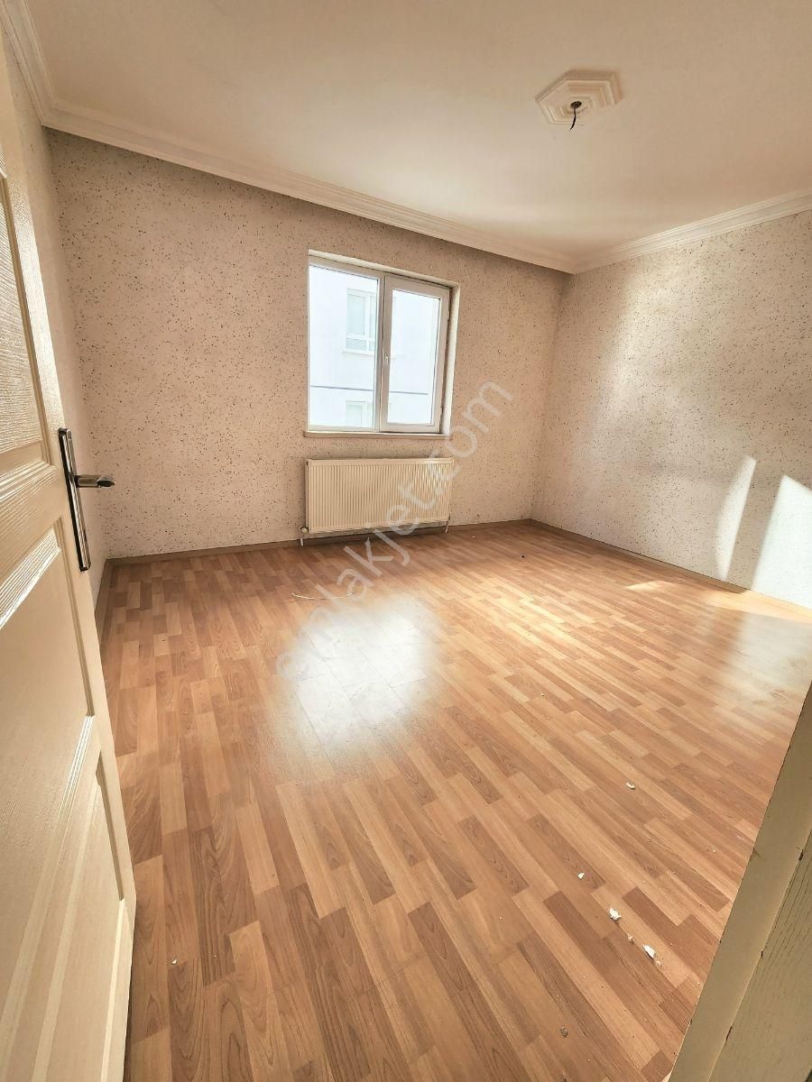 Karapürçek Külliye Arkası 1.kat Ön Cephe Asansörlü 3+1 - Görsel 29