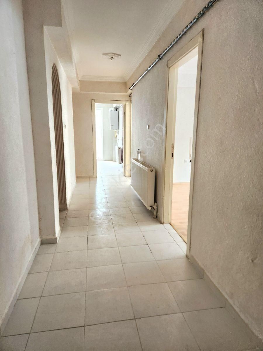 Karapürçek Külliye Arkası 1.kat Ön Cephe Asansörlü 3+1 - Görsel 17