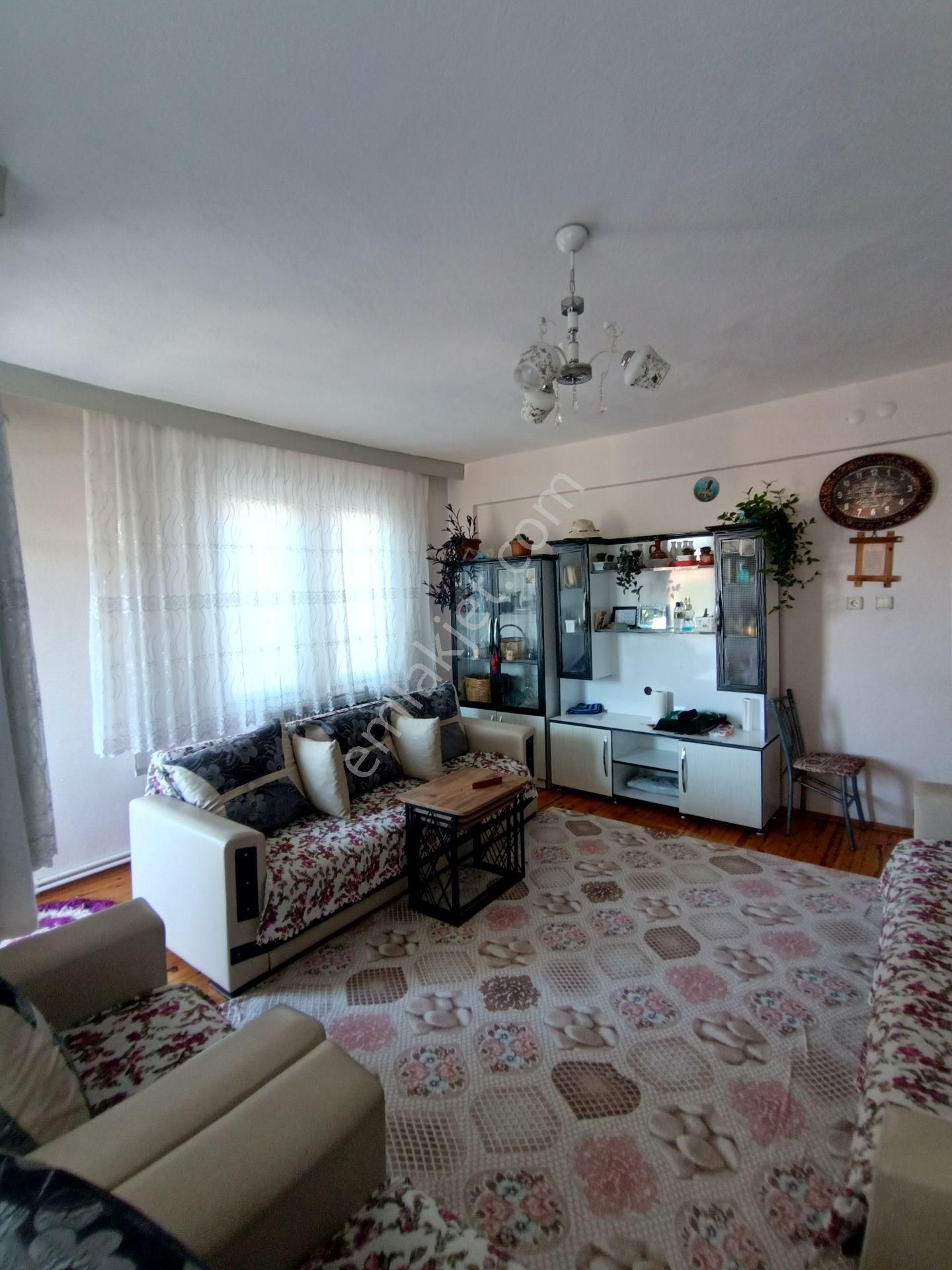 Uca'dan Seyran Mahallesi 3+1 Satılık Daire - Görsel 3