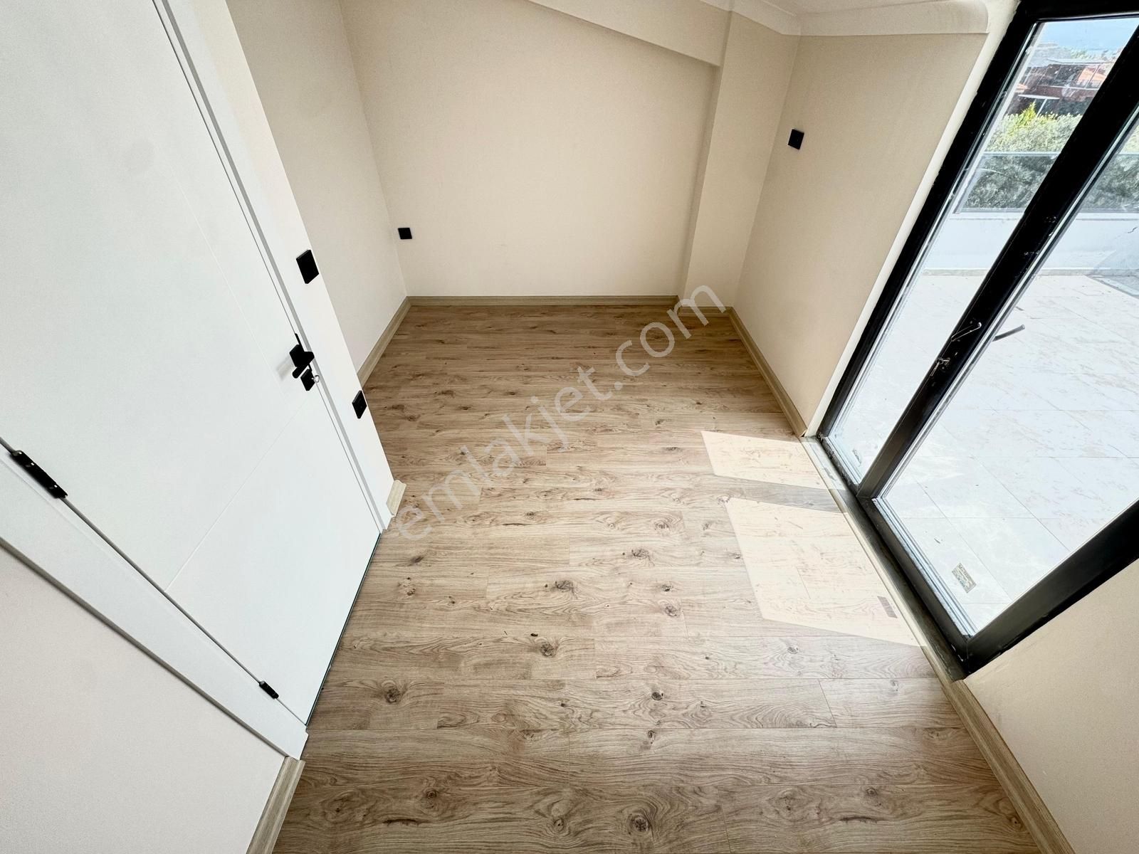 Gümüş'den Güre'de Deniz Ve Dağ Manzaralı Lüks 4+1 Müstakil Ev - Görsel 18