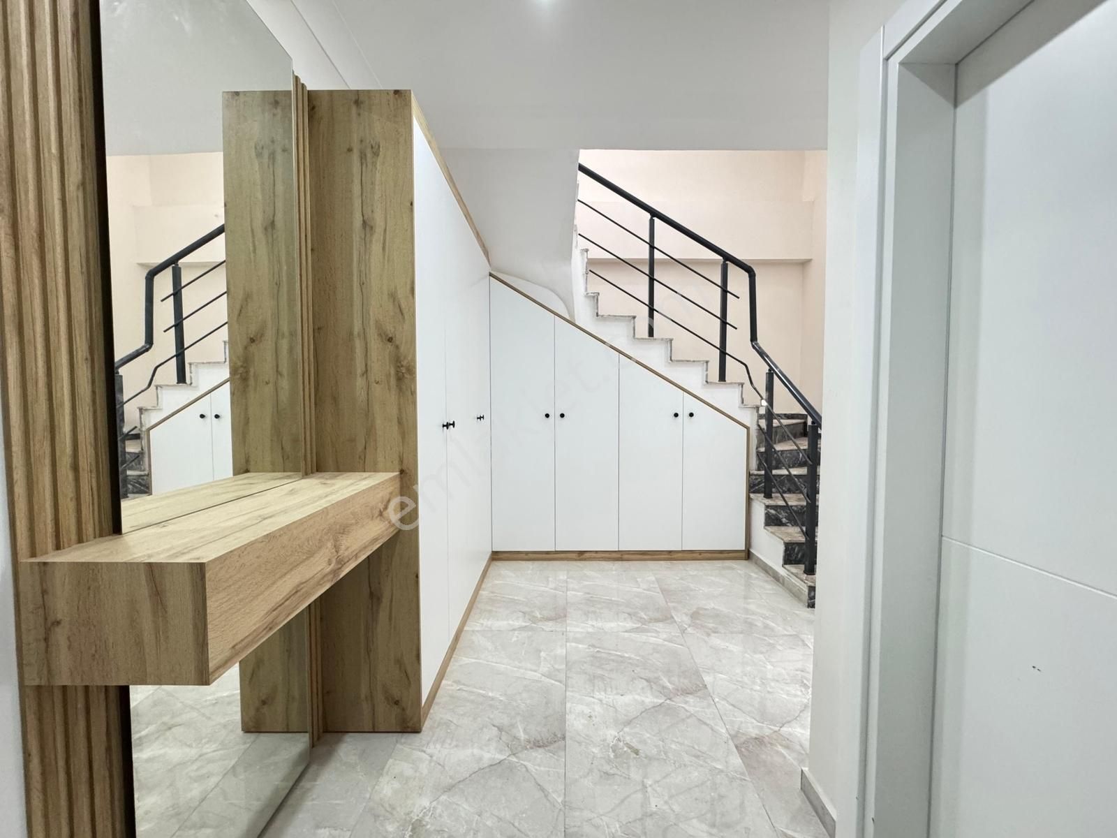 Gümüş'den Güre'de Deniz Ve Dağ Manzaralı Lüks 4+1 Müstakil Ev - Görsel 20