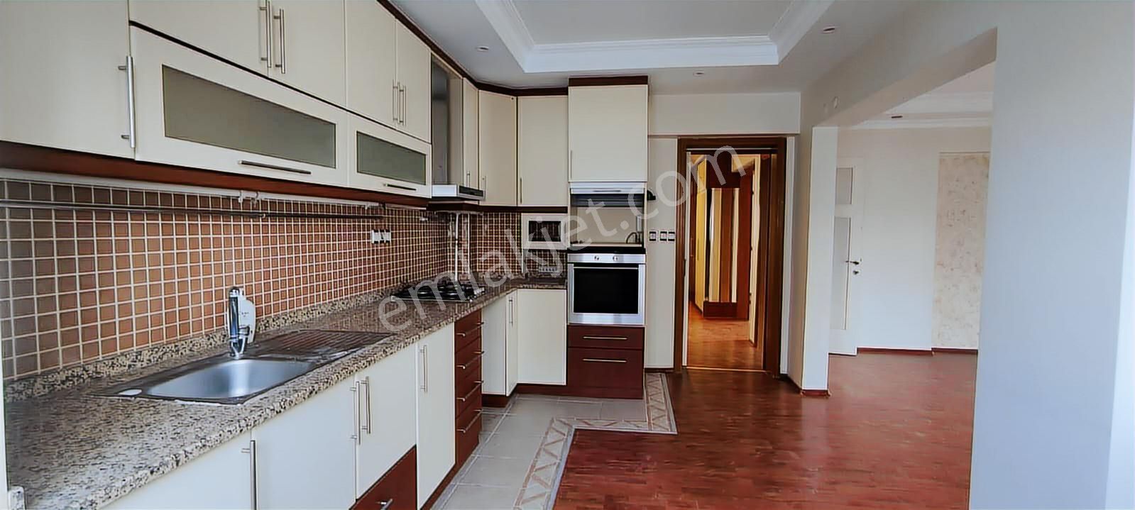 Remax Model Den Servergazi De 3+1 Kiralık Daire - Görsel 24