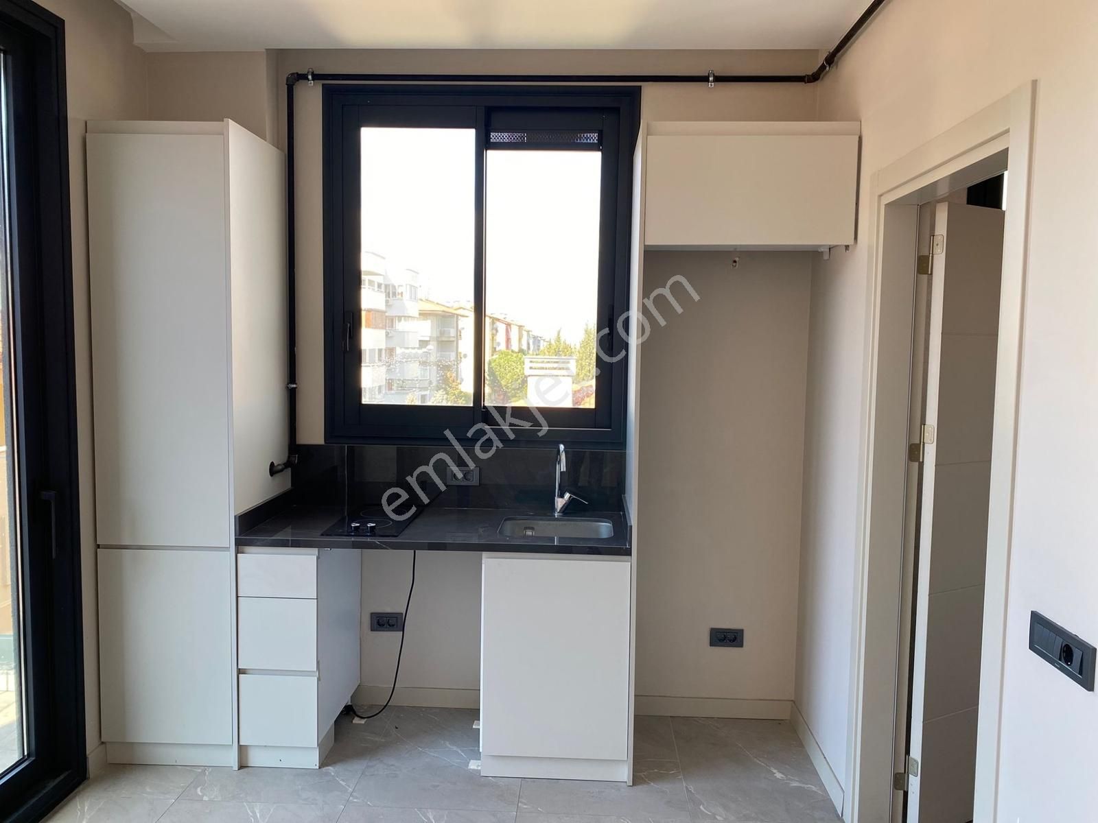 Remax Model Denizli Çamlık'ta 85 M² Kiralık İş Yeri - Görsel 3