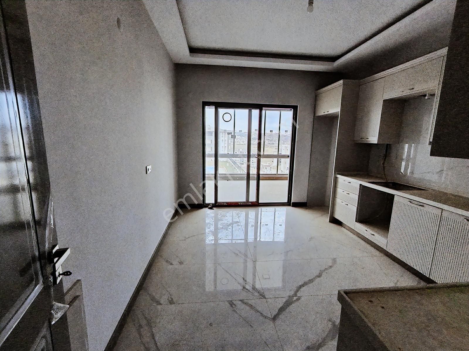 Kariyer.gm 'den Elisyum Nish'te Satılık Lüks Daire - Görsel 22