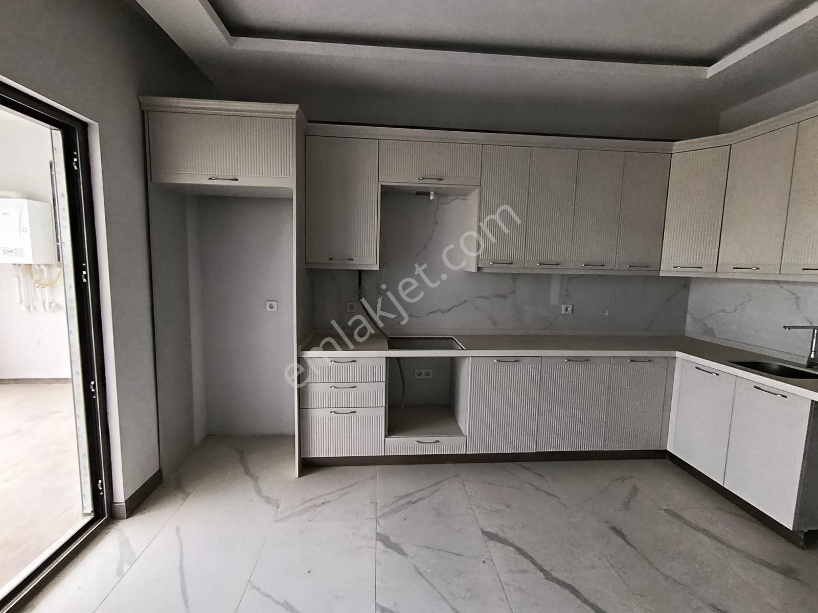 Kariyer.gm 'den Elisyum Nish'te Satılık Lüks Daire - Görsel 19