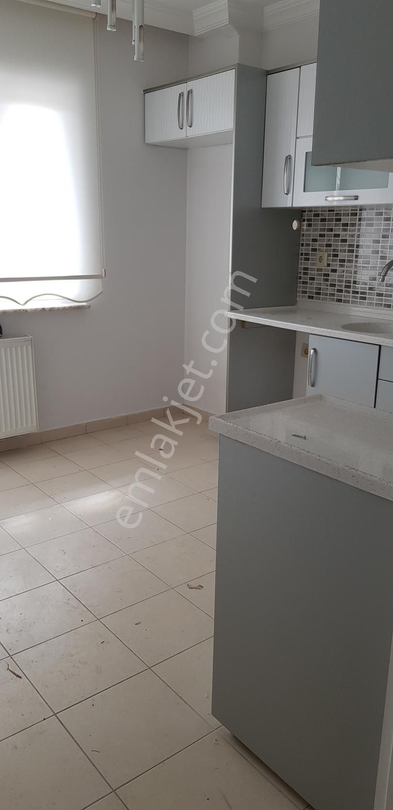 Kariyer'den Hamidiye Mah Erkan Sit 115m² Yüksek Zemin 3+1satılık - Görsel 11