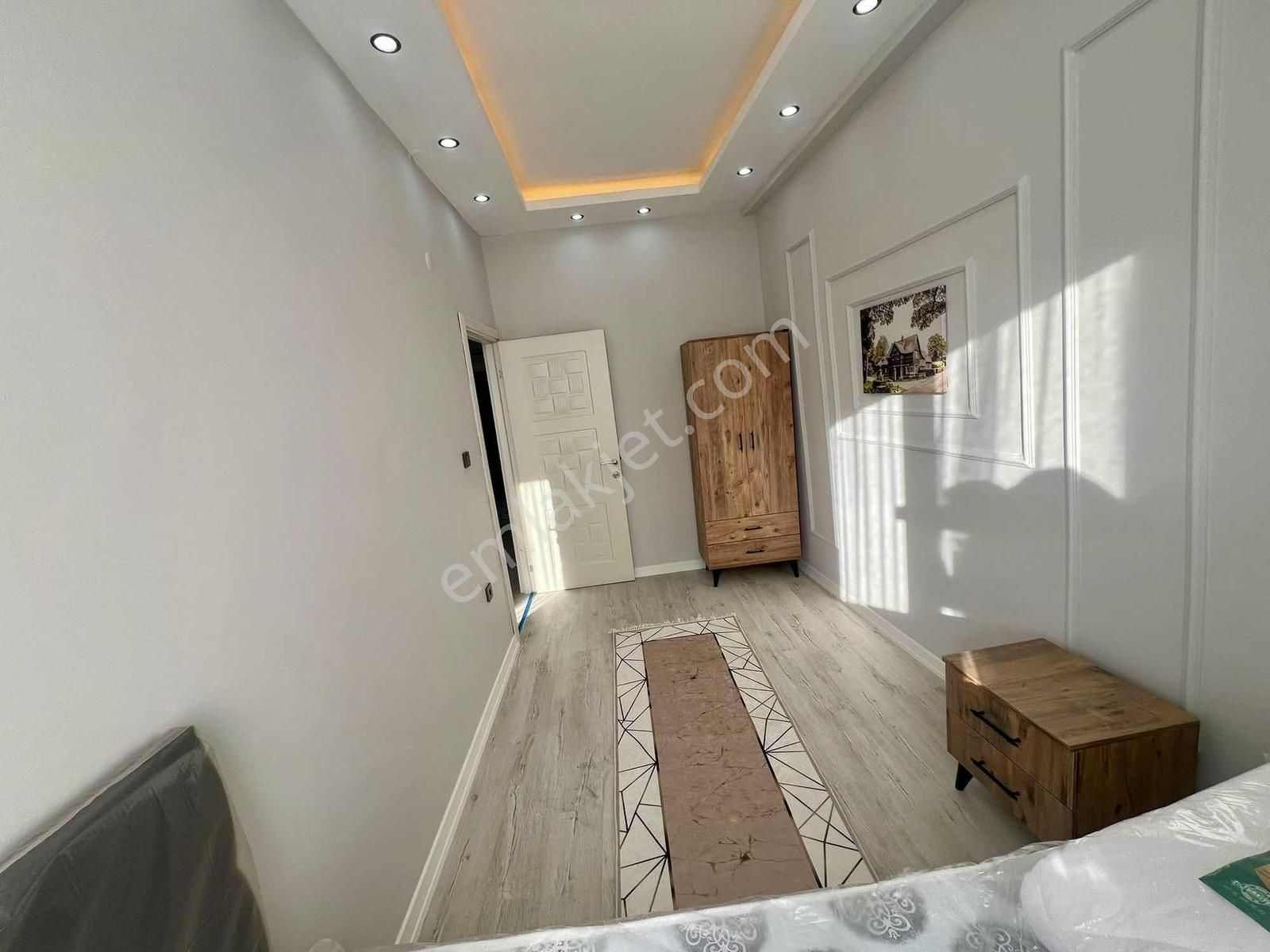 Tuncay'dan Caddeye Yakın Merkezi Konumda Sıfır Eşyalı 2+1 Daire - Görsel 10