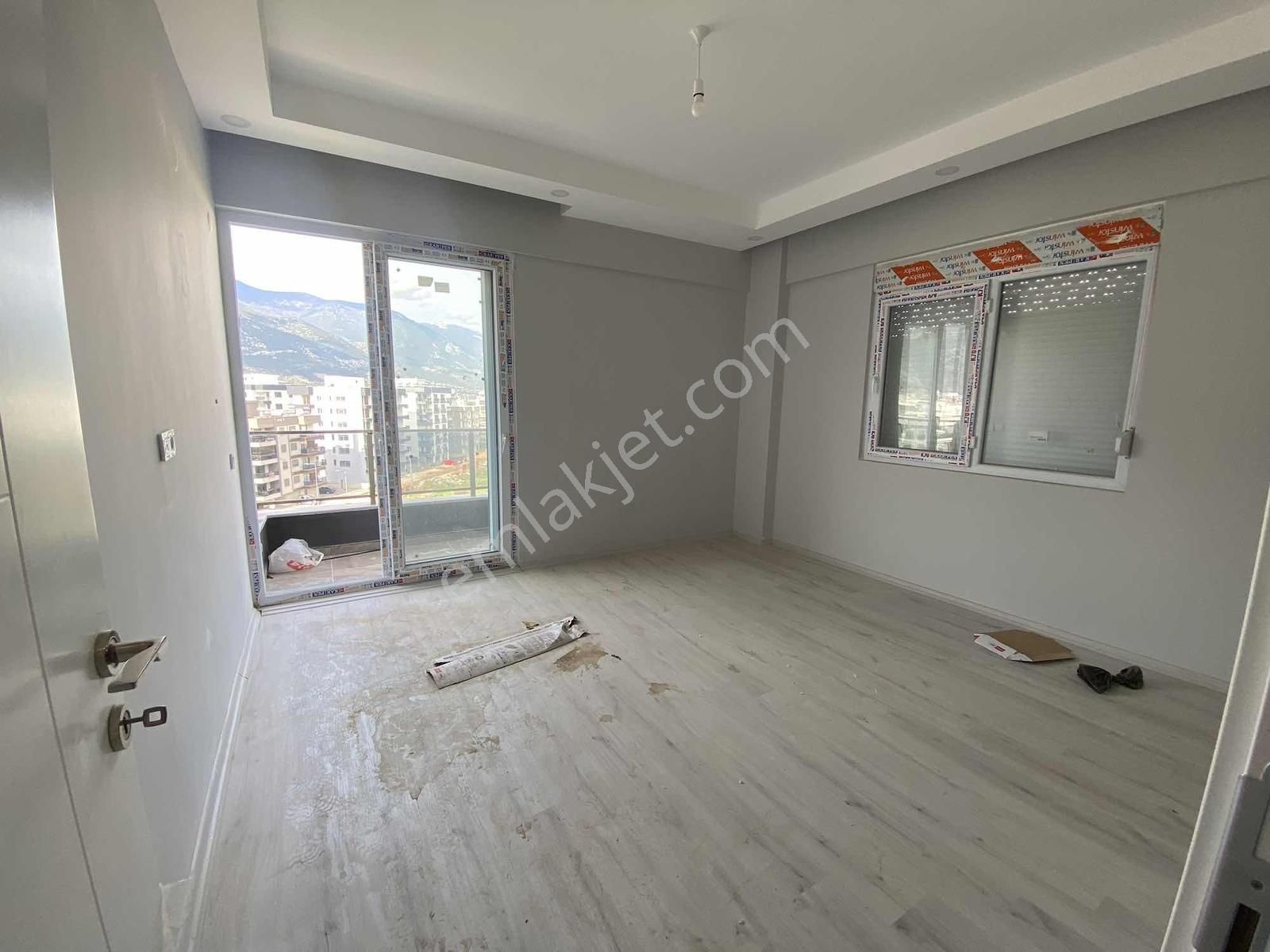 Ertuğrul'dan Deniz Manzaralı 2+1 "ayrı Mutfak" Satılık Daire - Görsel 19