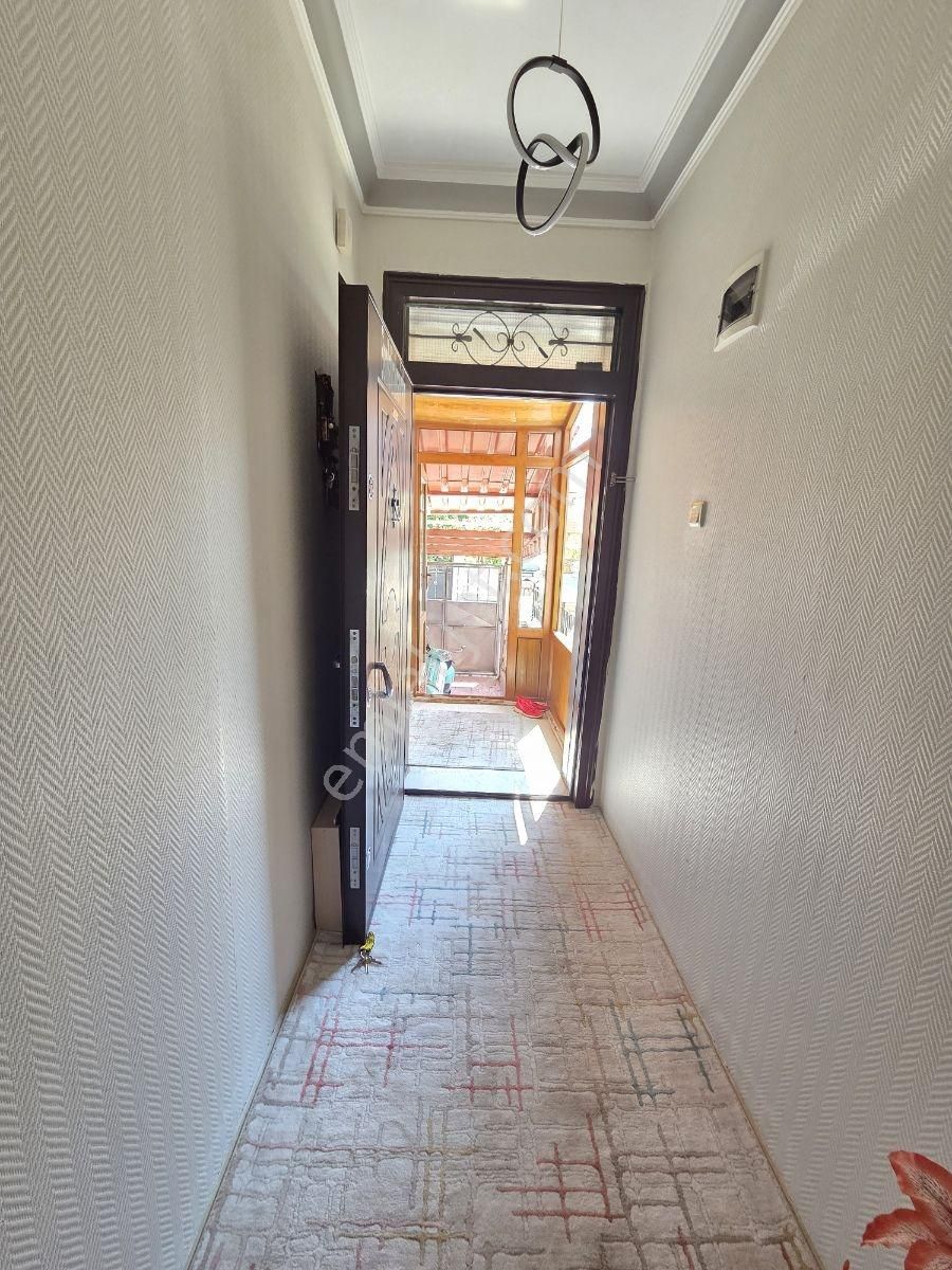 Emlakyaptan Dumlupınar Mah. 5+1 Satılık Bahçeli Müstakil Ev - Görsel 9