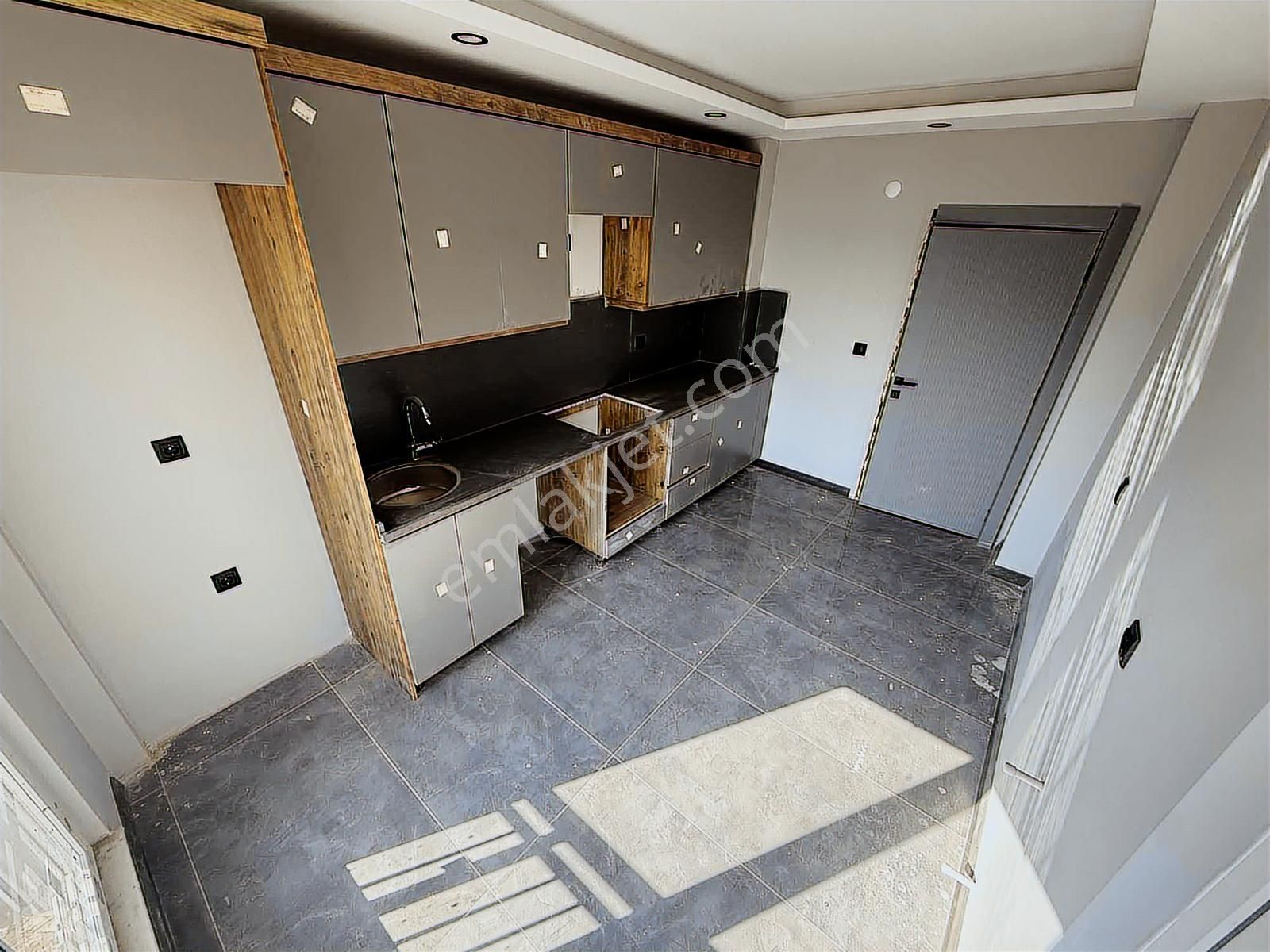 Şelale Mah Tek Blok İçerisinde Katta Sıfır 3+1 - Görsel 7