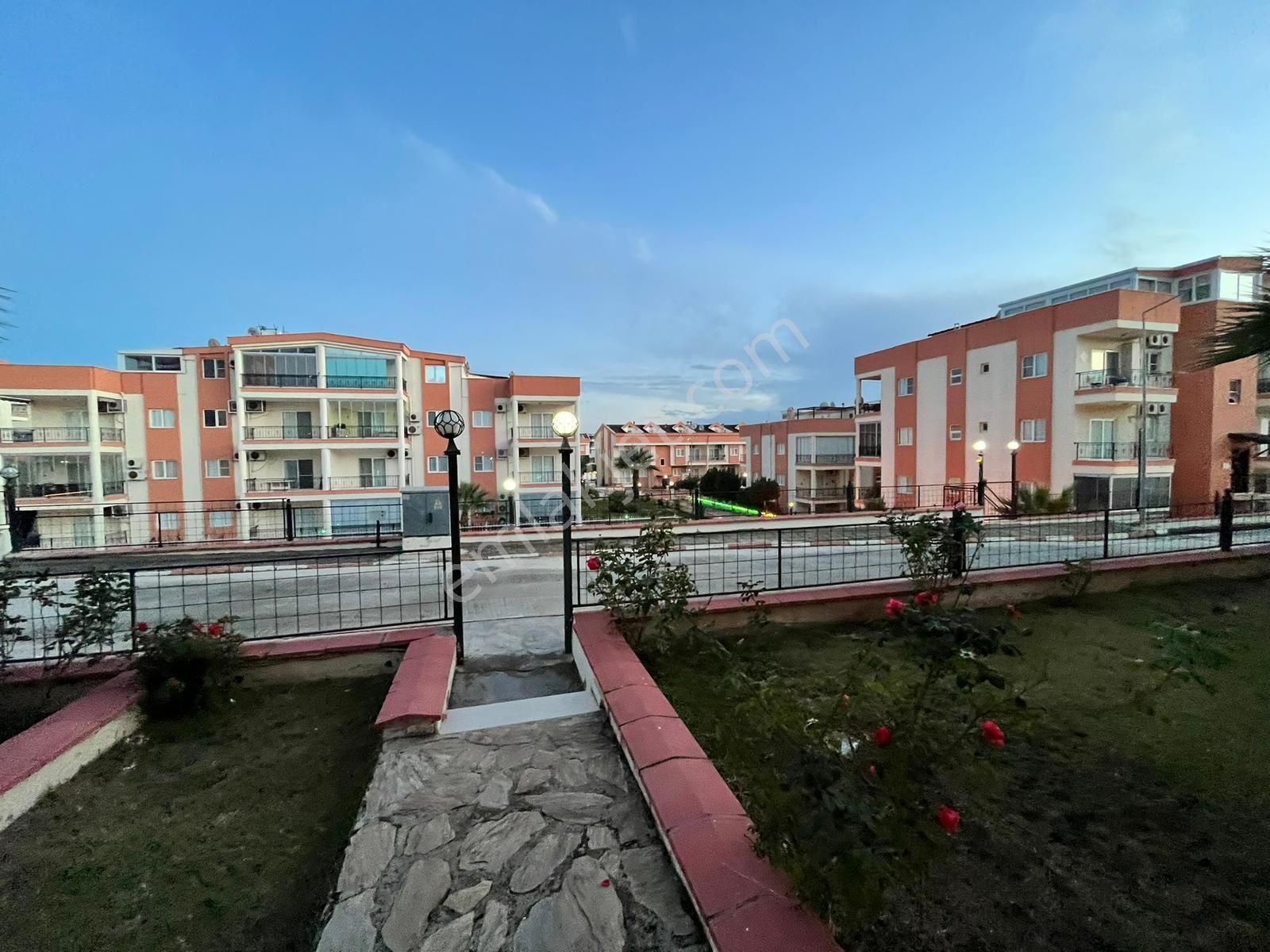 ❗️fırsat Villa 3+1 Tam Müstakil Site İçersinde Havuzlu & Güvenlikli❗️