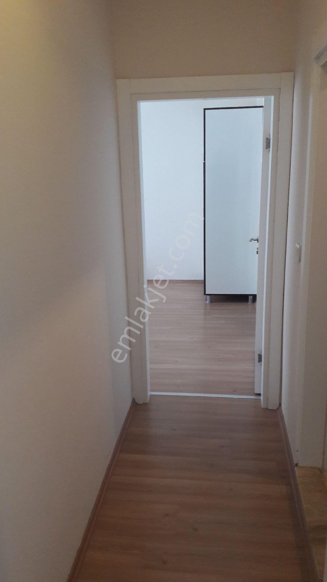 Balıkesir/edremit Dr 3 Katlı 4 Oda,3 Salon 3 Mutf 3 Banyo Wc Bahçeli230m2 - Görsel 23
