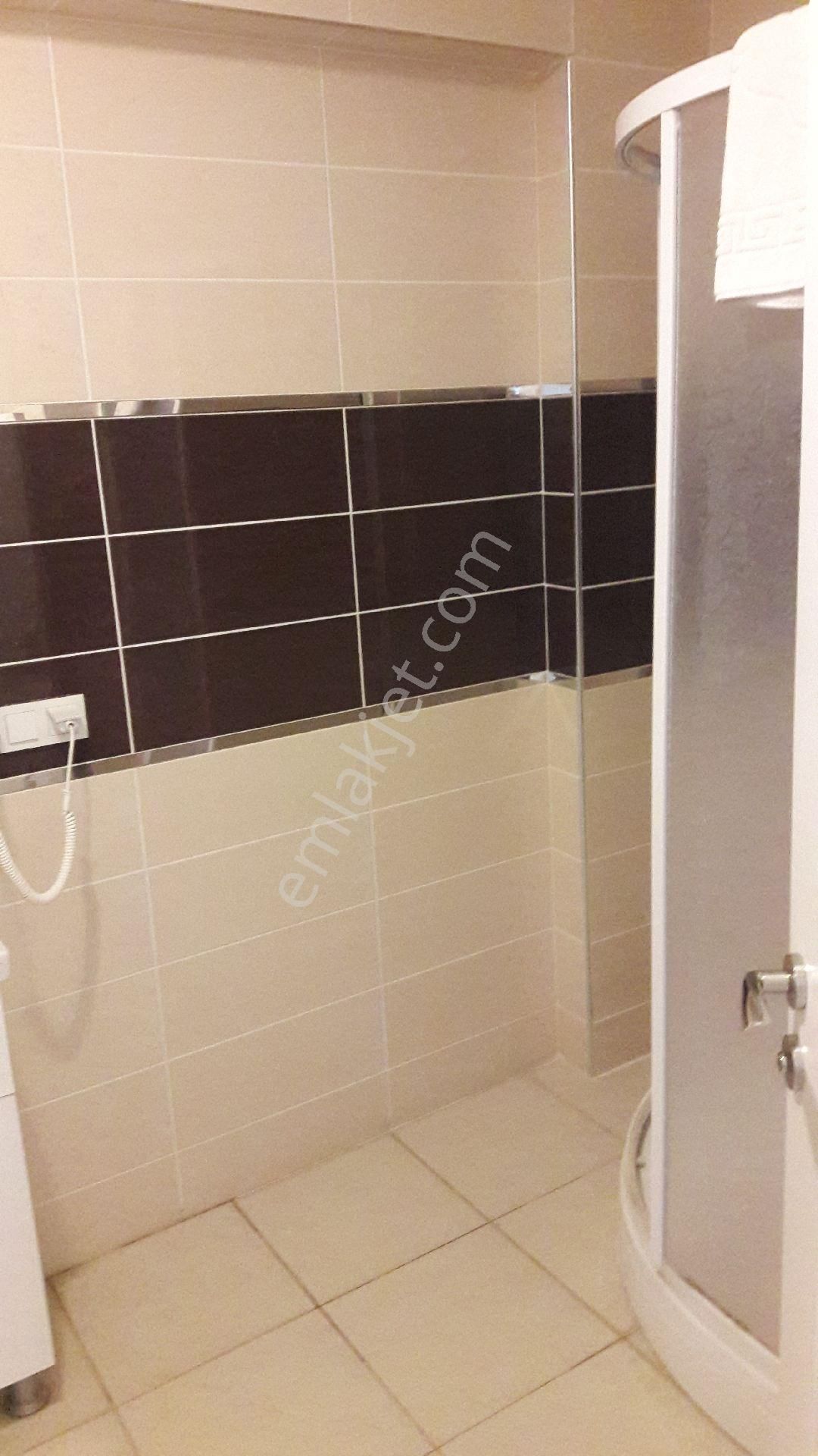 Balıkesir/edremit Dr 3 Katlı 4 Oda,3 Salon 3 Mutf 3 Banyo Wc Bahçeli230m2 - Görsel 22
