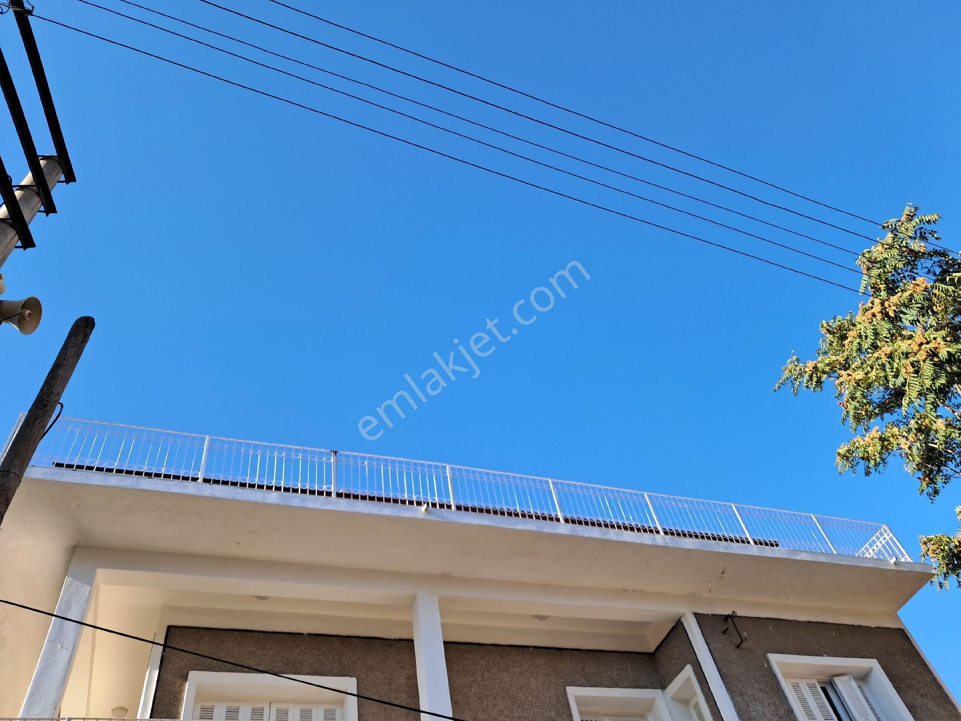 Balıkesir/edremit Dr 3 Katlı 4 Oda,3 Salon 3 Mutf 3 Banyo Wc Bahçeli230m2 - Görsel 17