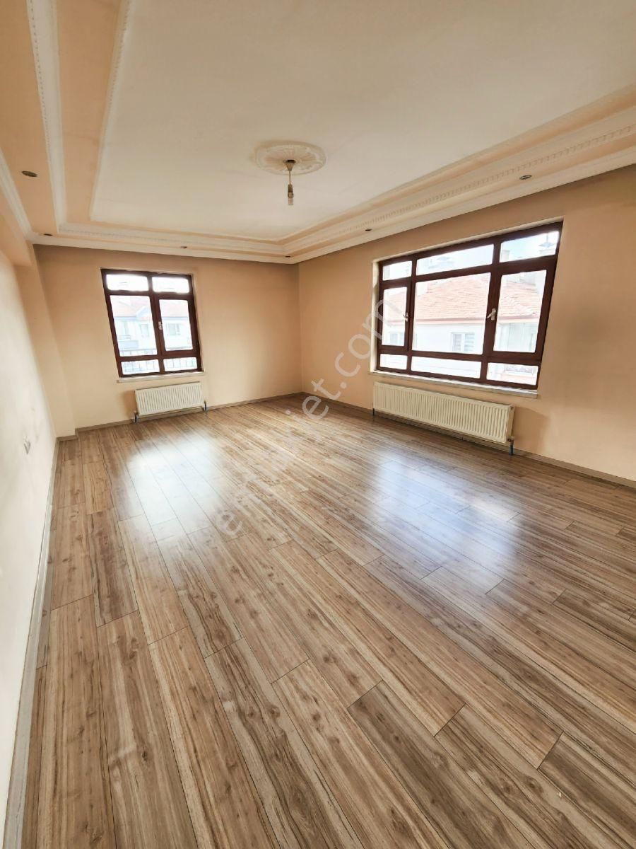 Köroğlu Park Yakını Tam Güney Cephe Masrafsız Daire - Görsel 4