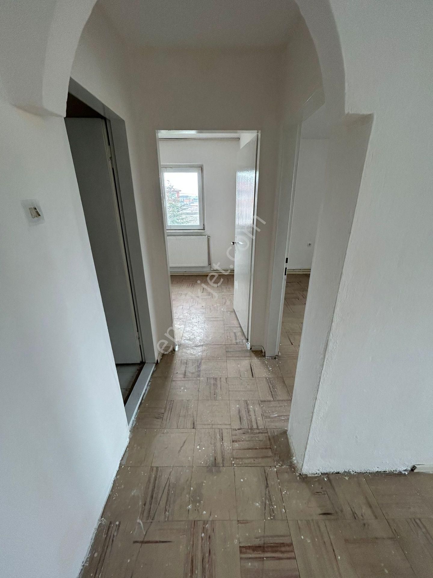 Koza Emlak'tan Tandoğan Mahalesinde Ara Katta Kelepir Satılık Dairee - Görsel 31